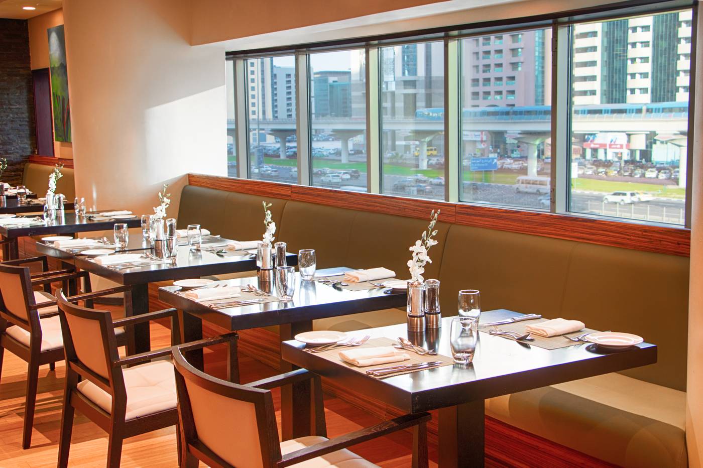 Towers-Rotana-Restaurant-42
