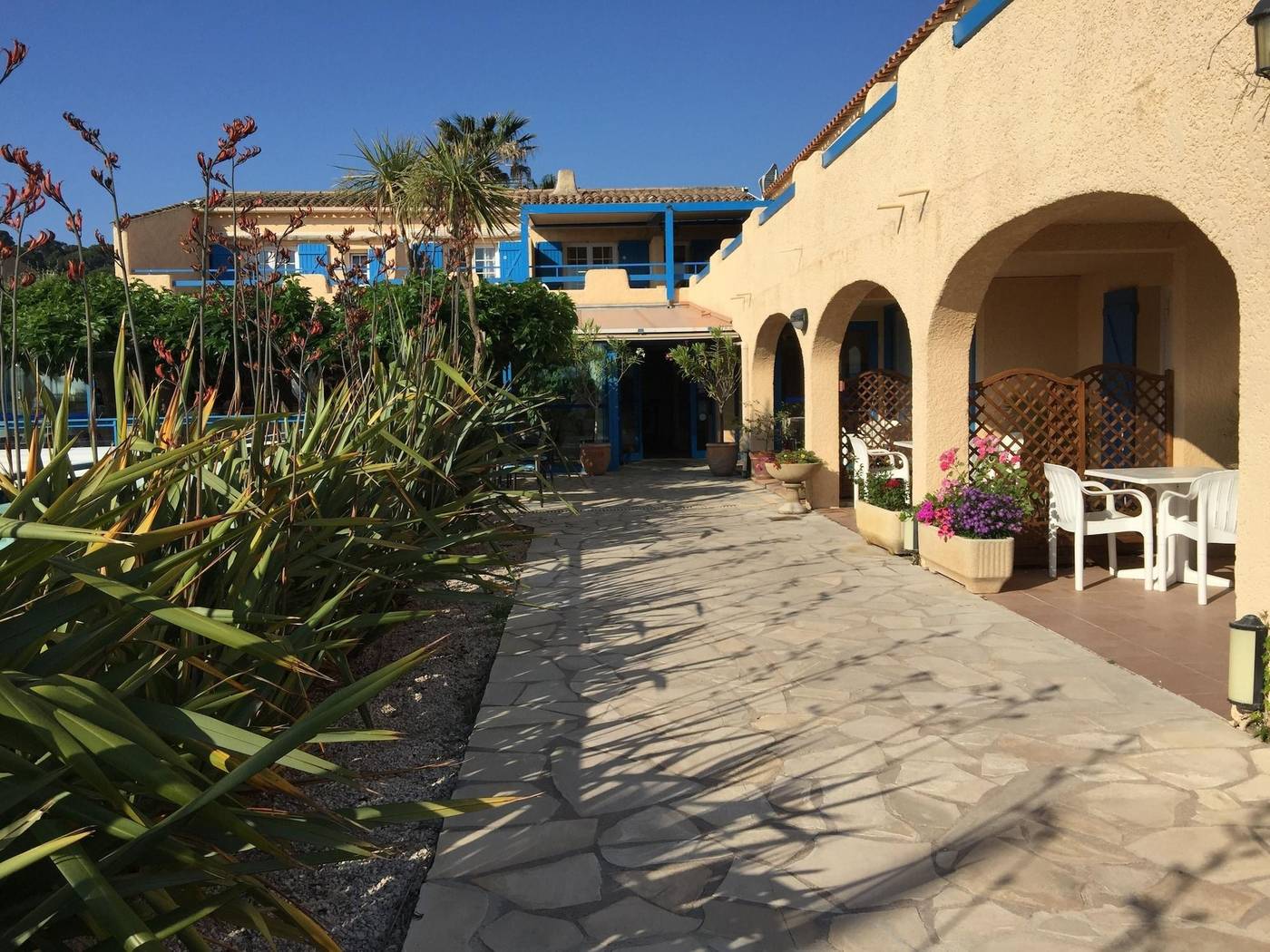 Citotel-La-Nartelle-Room-9