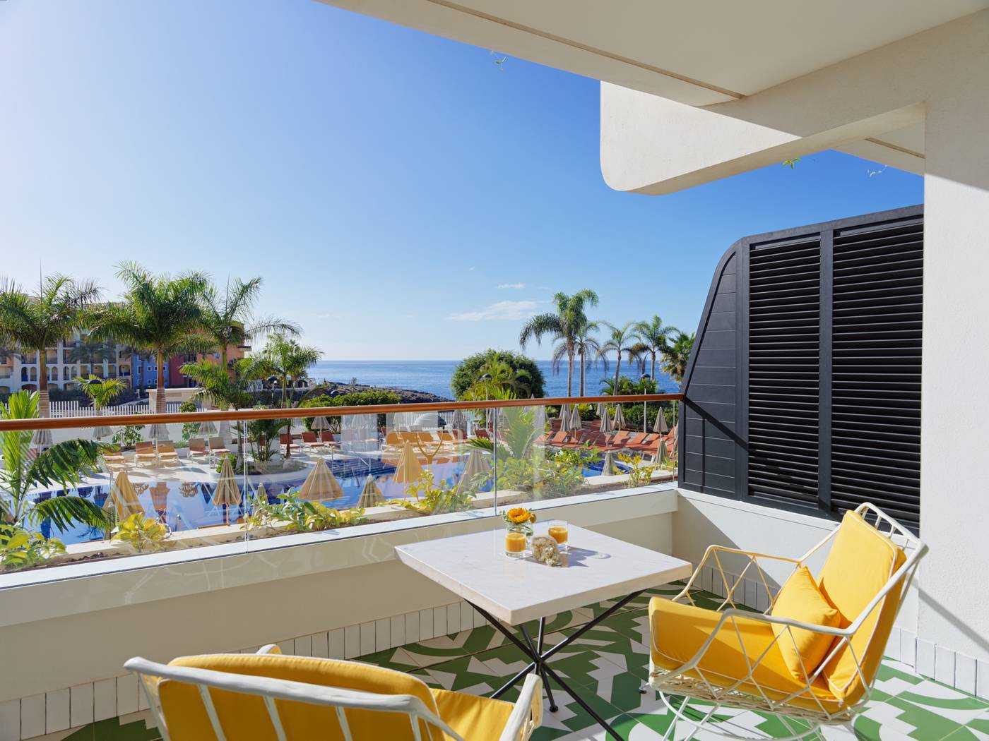 H10-Atlantic-Sunset-Horizons-Collection-Room-88