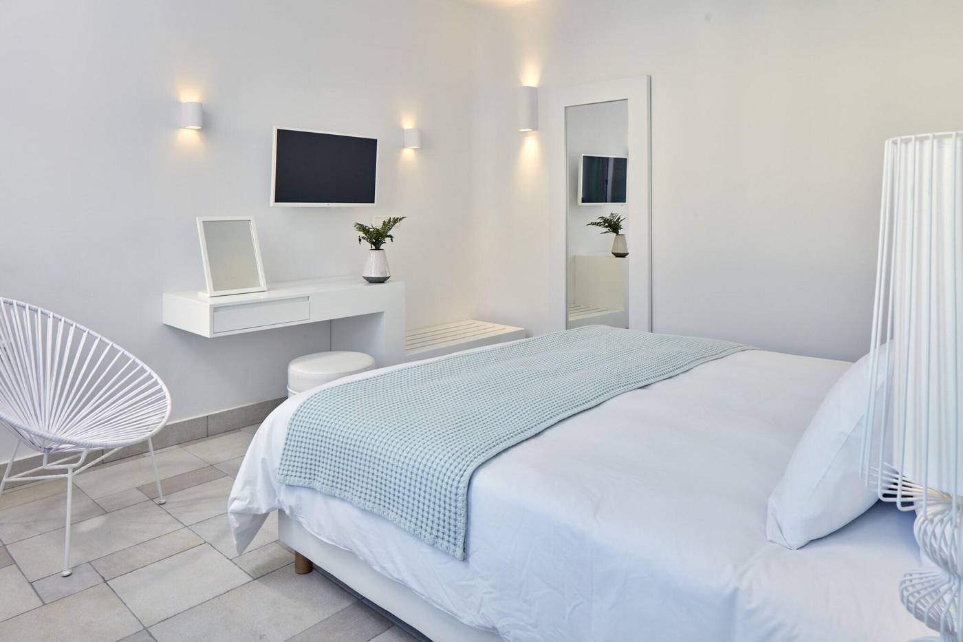 Aqua-Blue-Hotel-Room-21