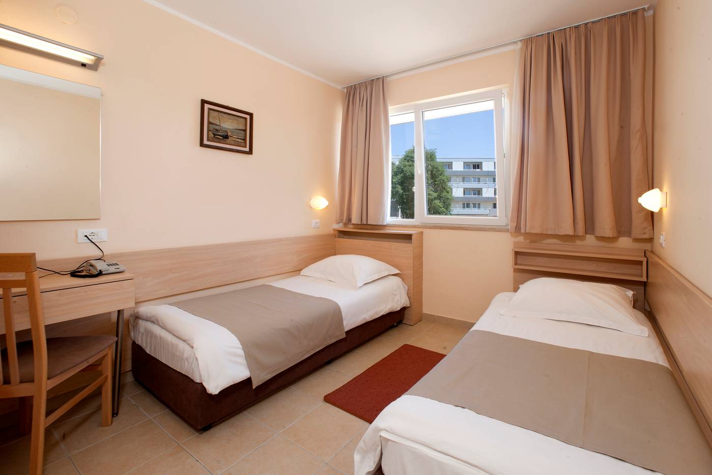 Hotel-Delfin-Room-15