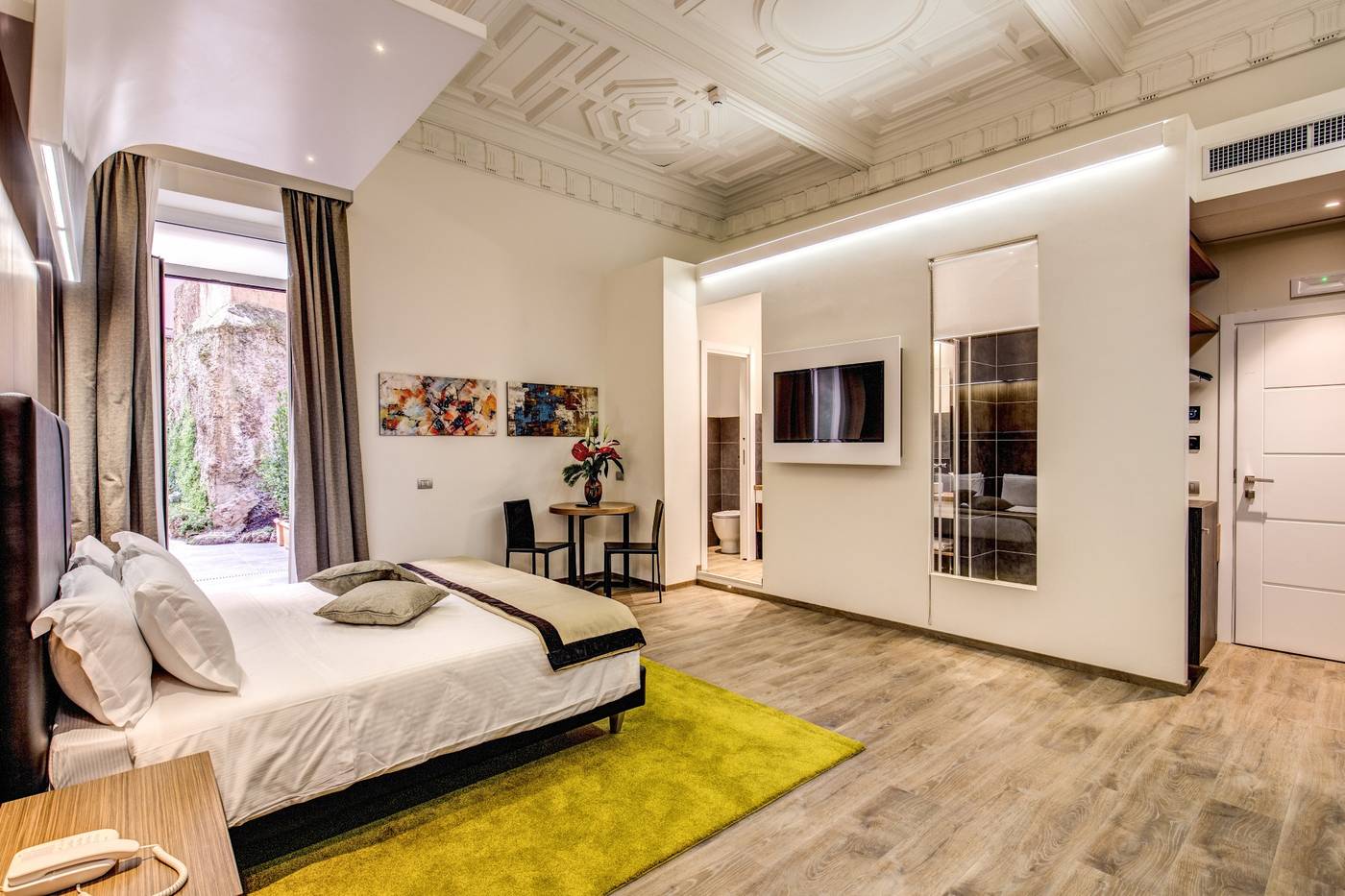 Trevi-Collection-Room-8