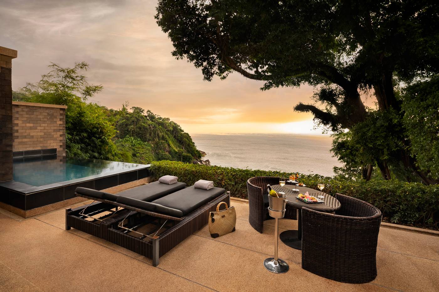 Paresa-Resort-Room-63