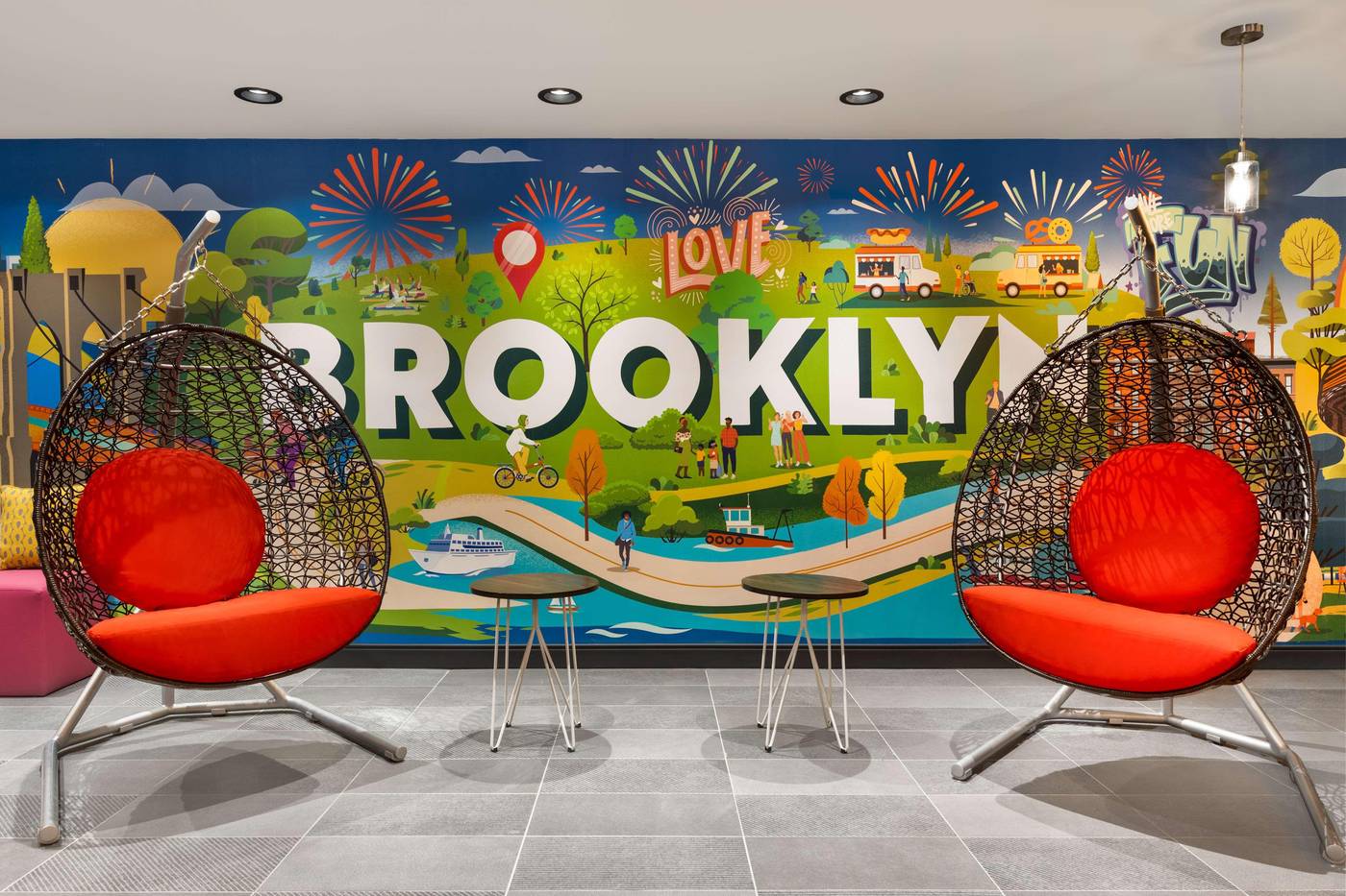 Tru-By-Hilton-Brooklyn-Lobby-34