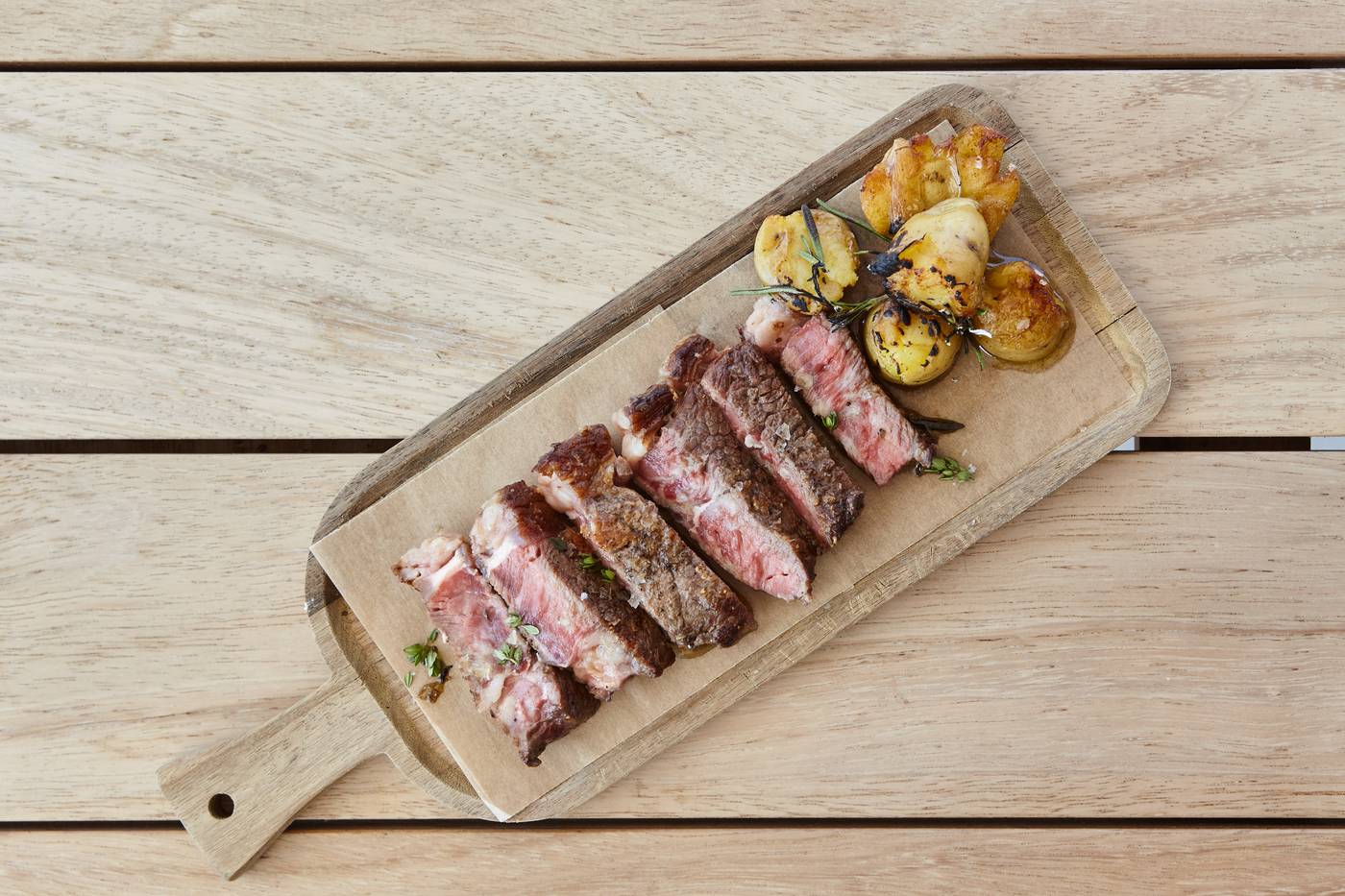 Marina-Palace-Prestige-by-Intercorp-Hotel-Group-Restaurant-81