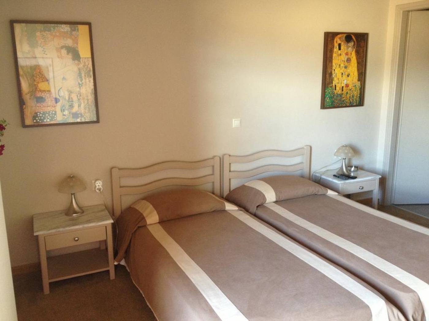 Yria-Room-4