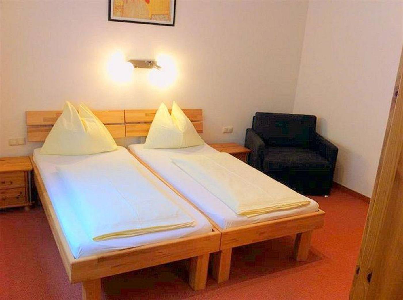 Drei Kreuz-Austria-SALZBURG -General view-5