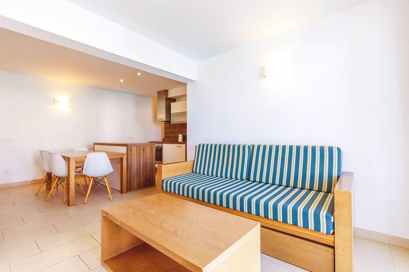 Vacances Menorca Blanc Cottage