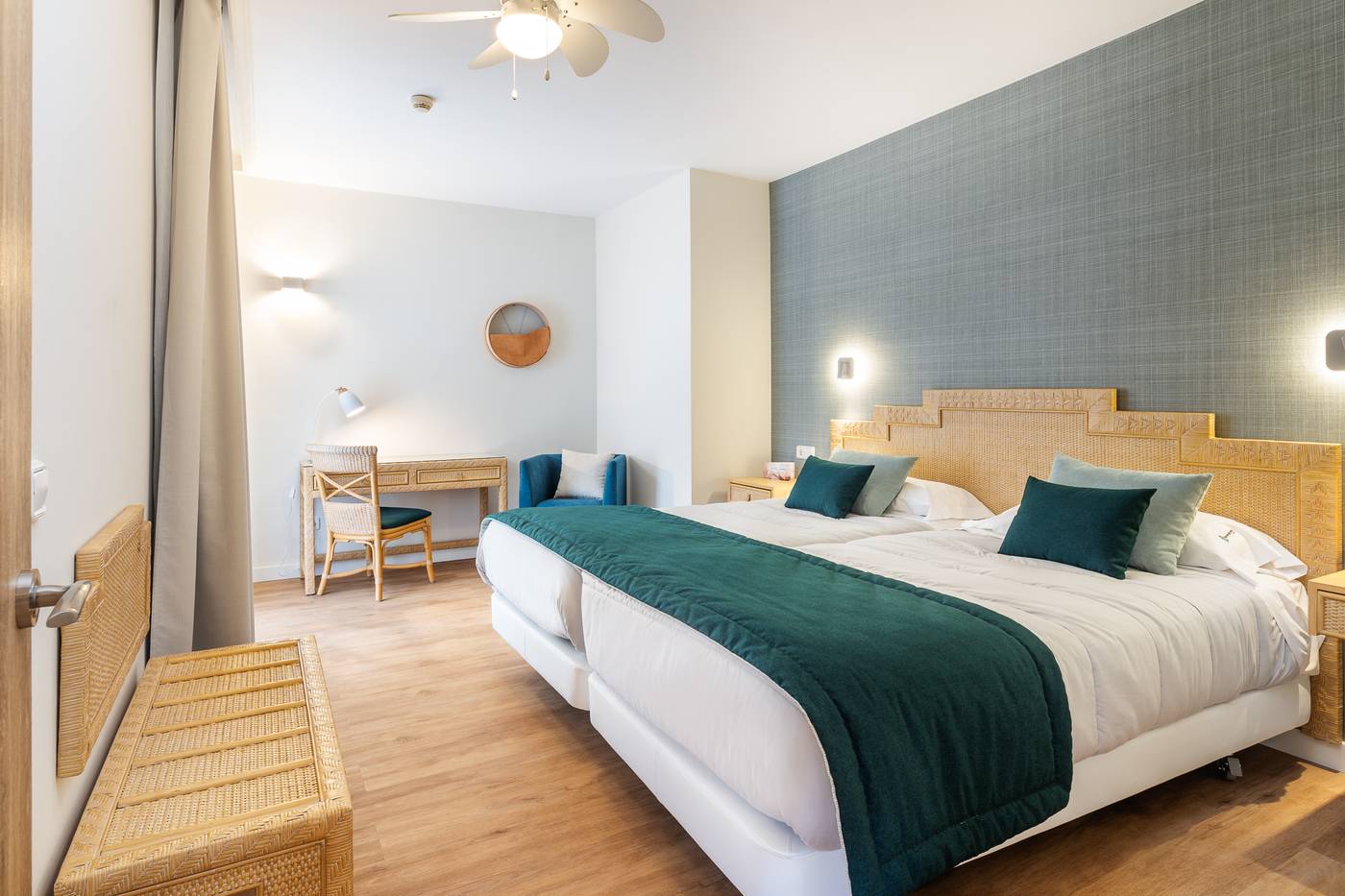 Hotel-Esmeralda-Maris-by-LIVVO-Room-17