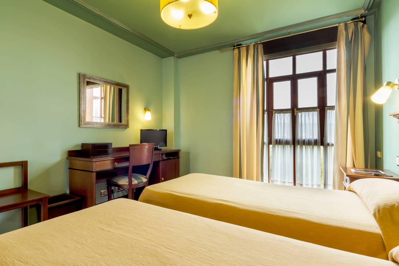 Azofra-Spain-BURGOS-Room-10