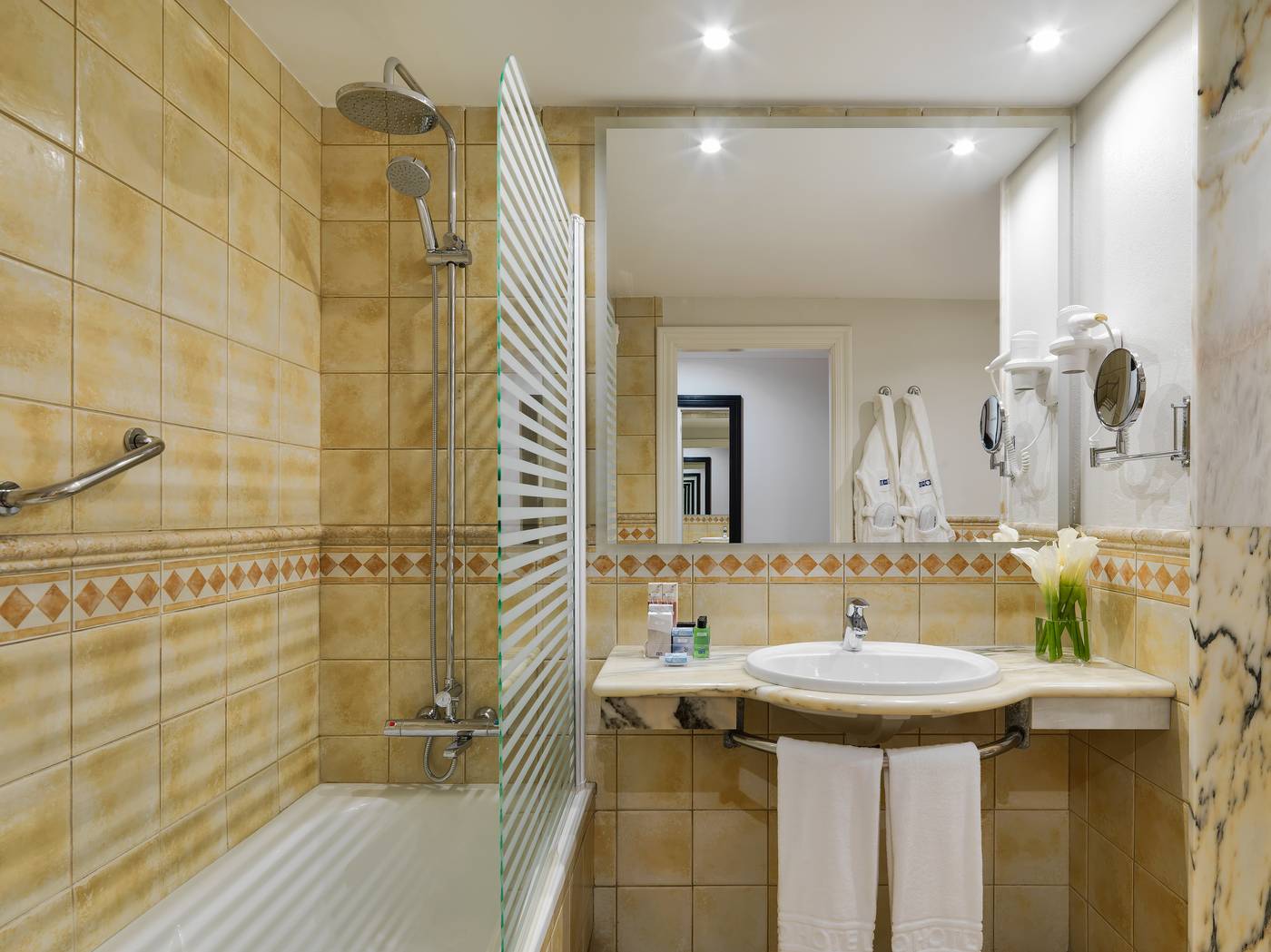 H10-Playa-Esmeralda---Adults-Recommended-Room-35