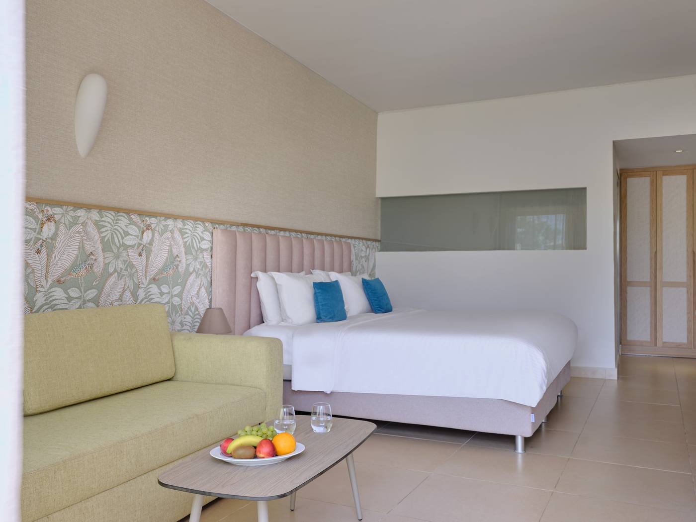 Eleon-Grand-Resort---Spa-Room-37