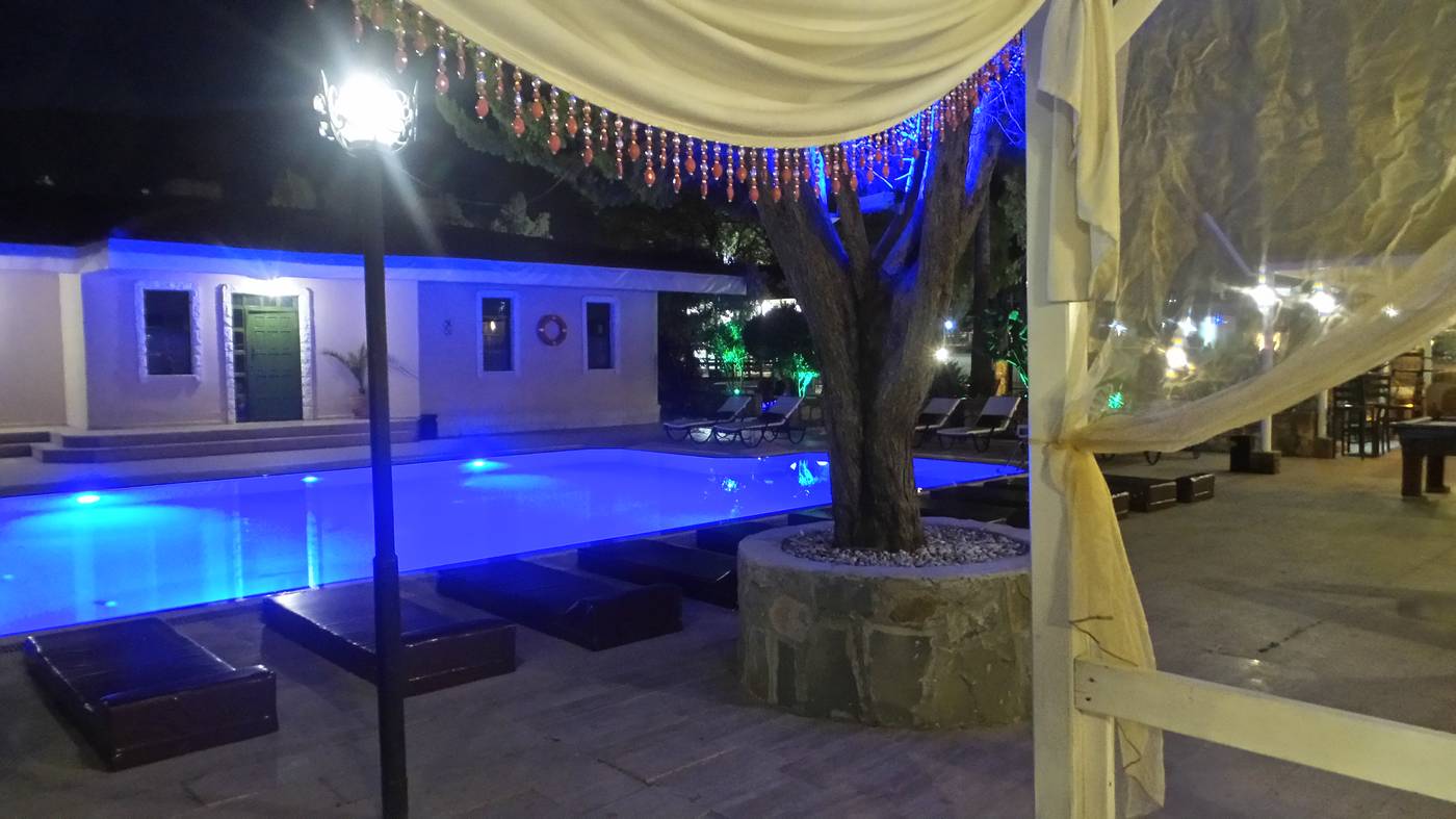 Vento-Boutique-Hotel-Pool-23