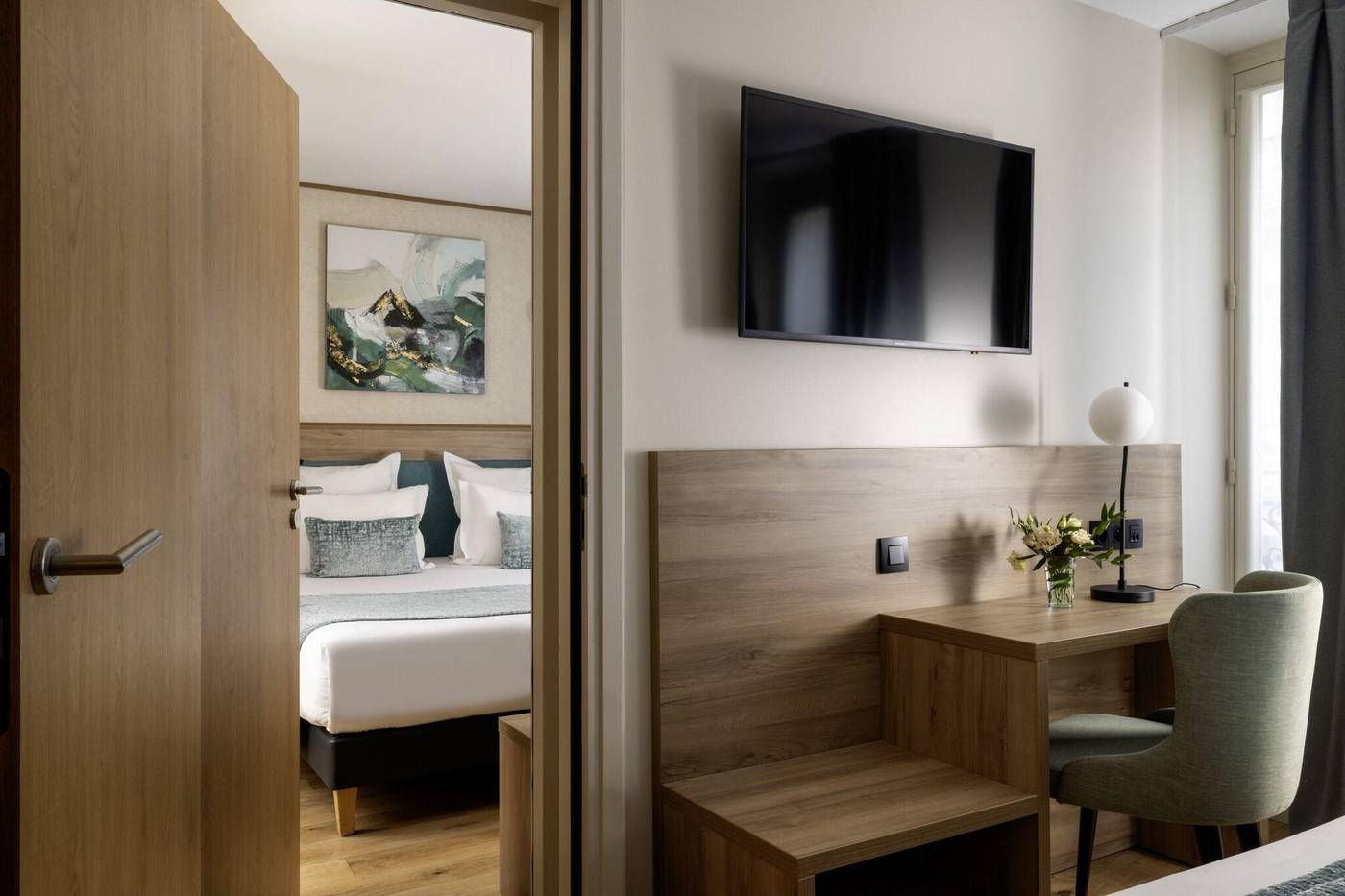 Hotel-Theoreme-Room-22