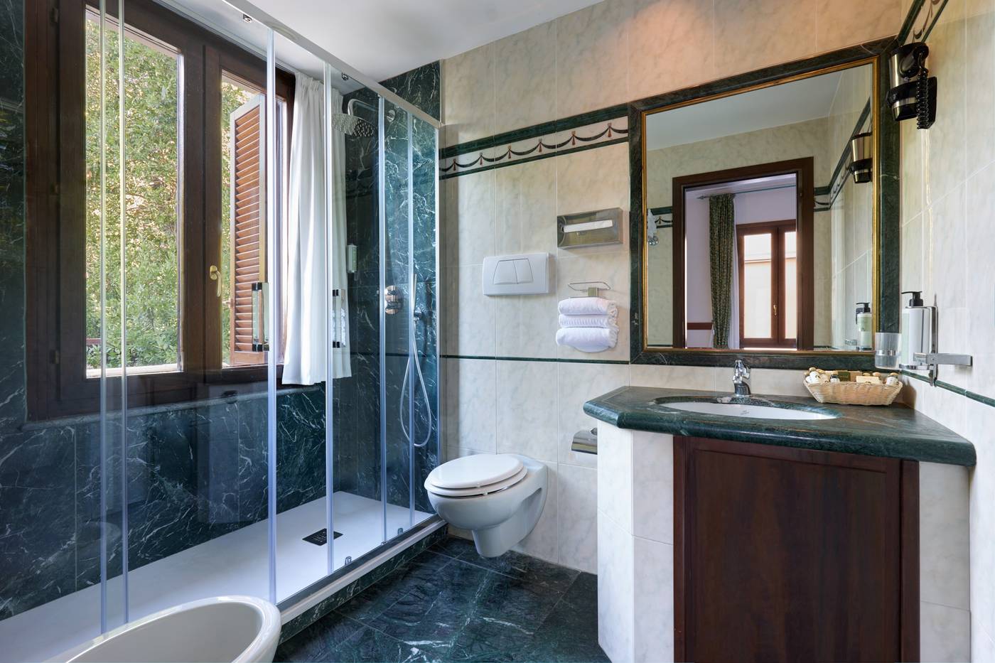 Grand-Hotel-del-Gianicolo-Room-14