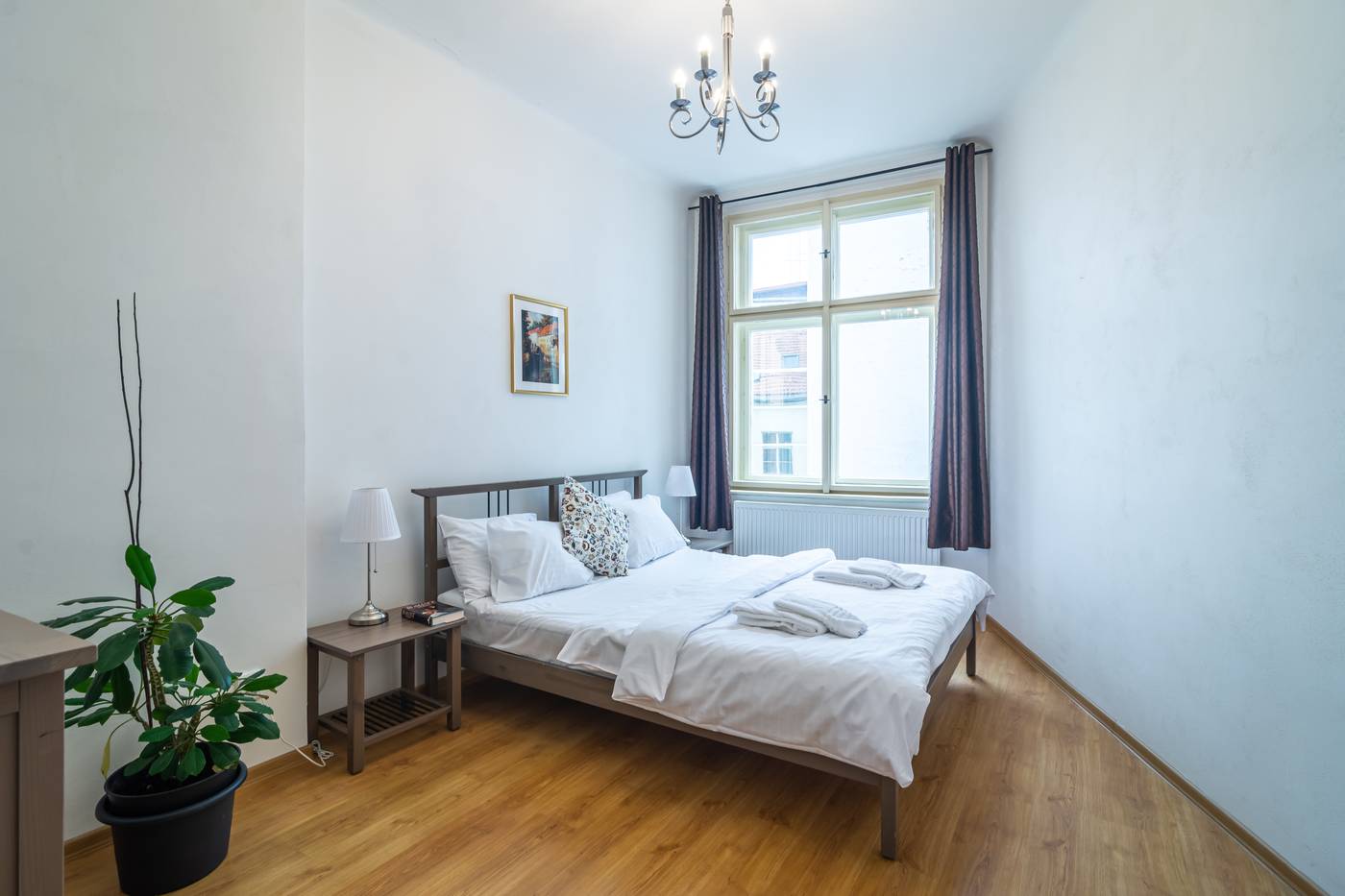 Royal-Road-Residence-Room-45