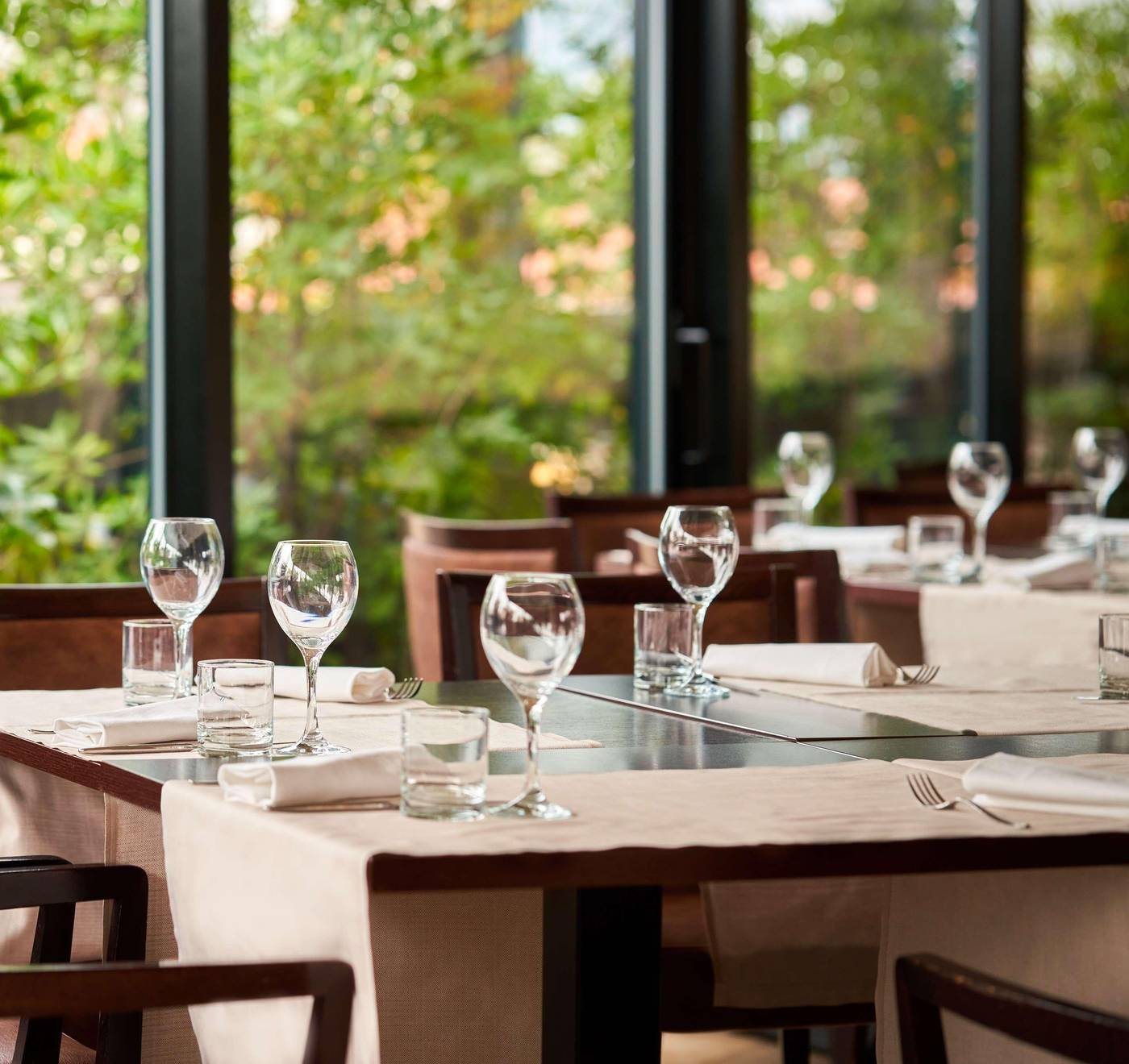 Best-Western-Plus-Hotel-Galles-Restaurant-78