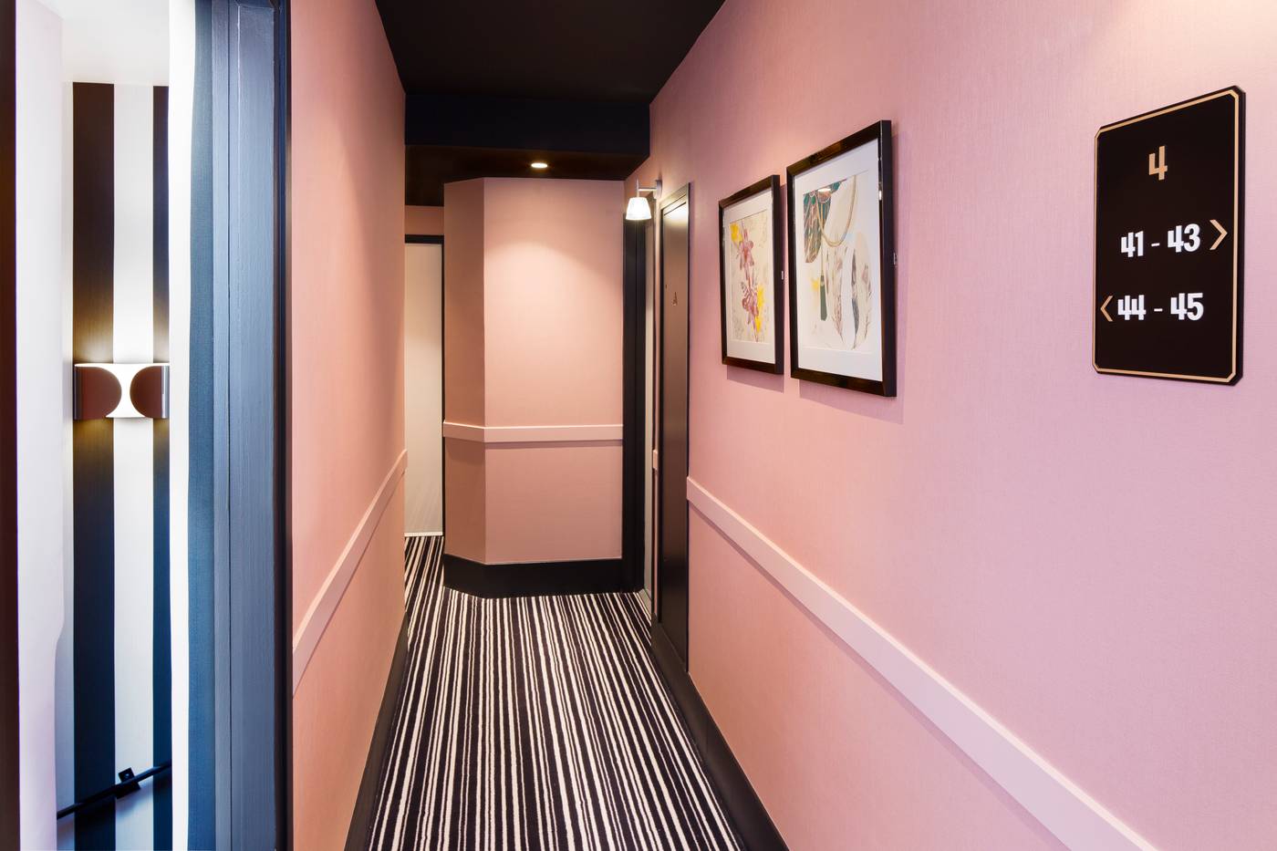 Hôtel Pastel Paris-France-PARIS-Lobby-4