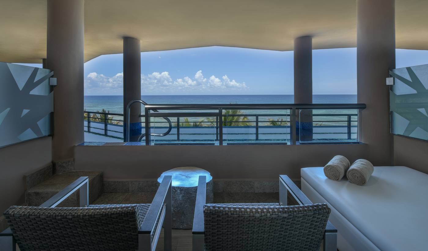 El Dorado Seaside Suites 13.10