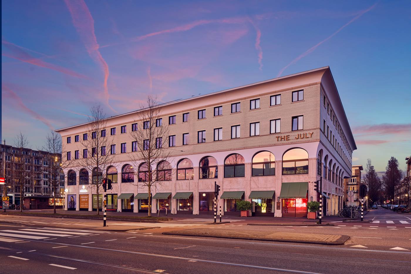 The-July---Twenty-Eight-General-view-2