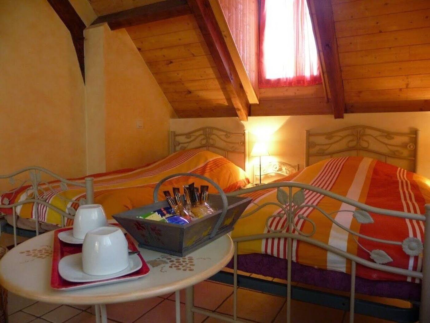 Chambres d'hôtes Las Vignes-France-BEAUCENS-Room-10