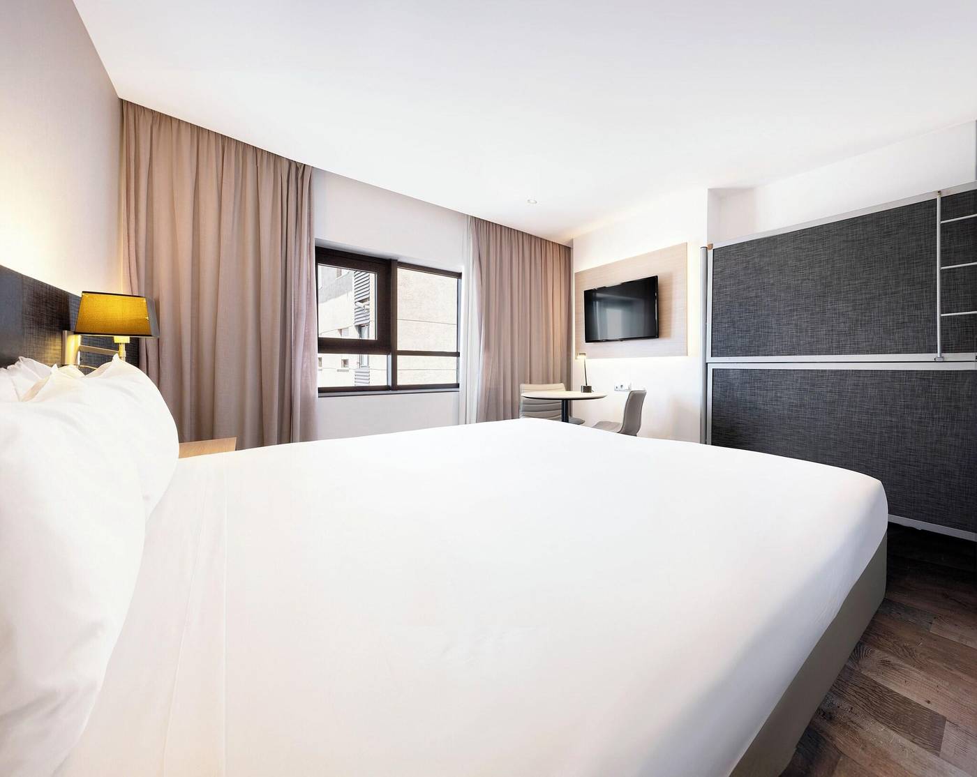 TRYP-Cadiz-La-Caleta-Hotel-Room-21