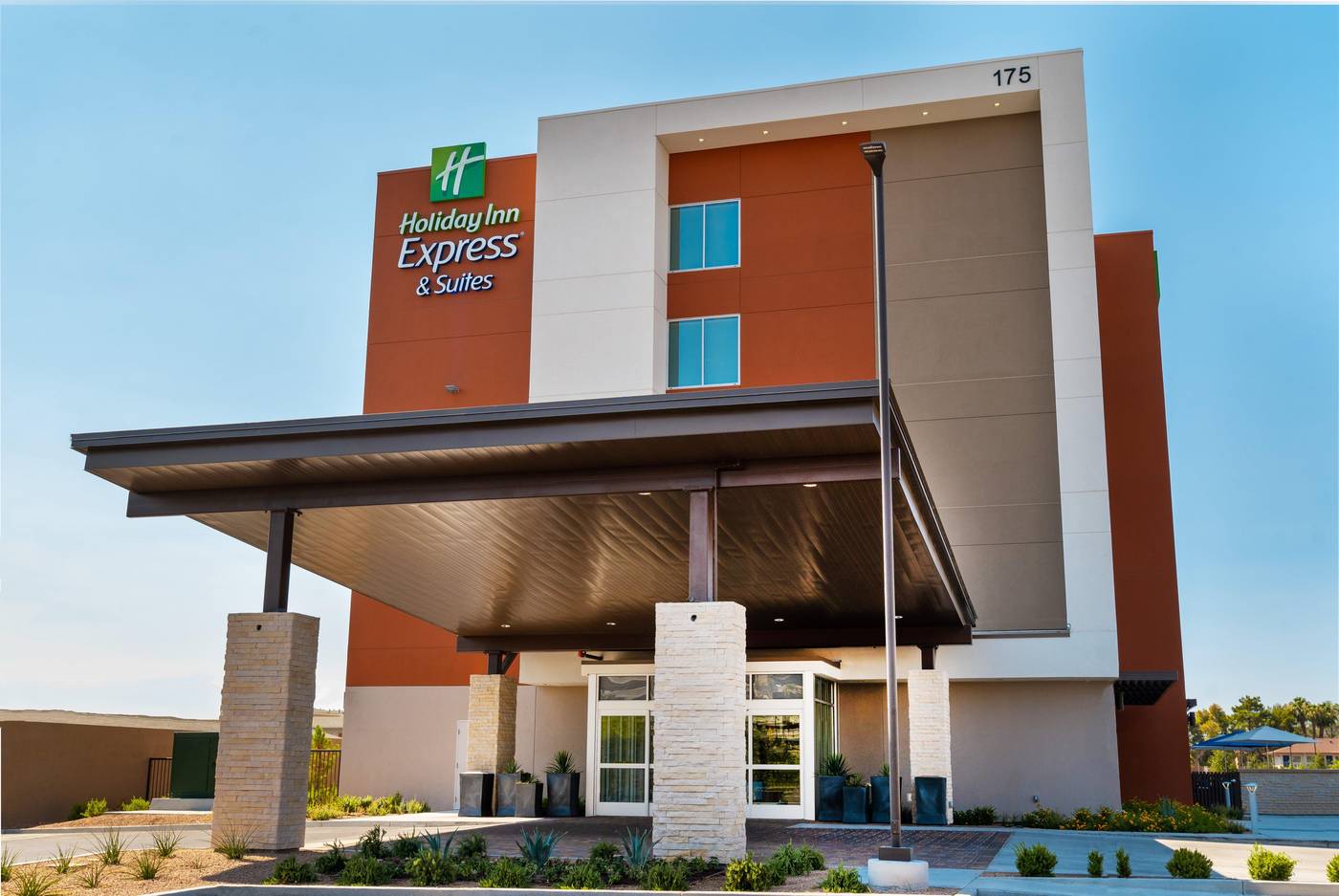 Holiday Inn Express & Suites Las Vegas E Tropicana-United States-Las Vegas-General view-7
