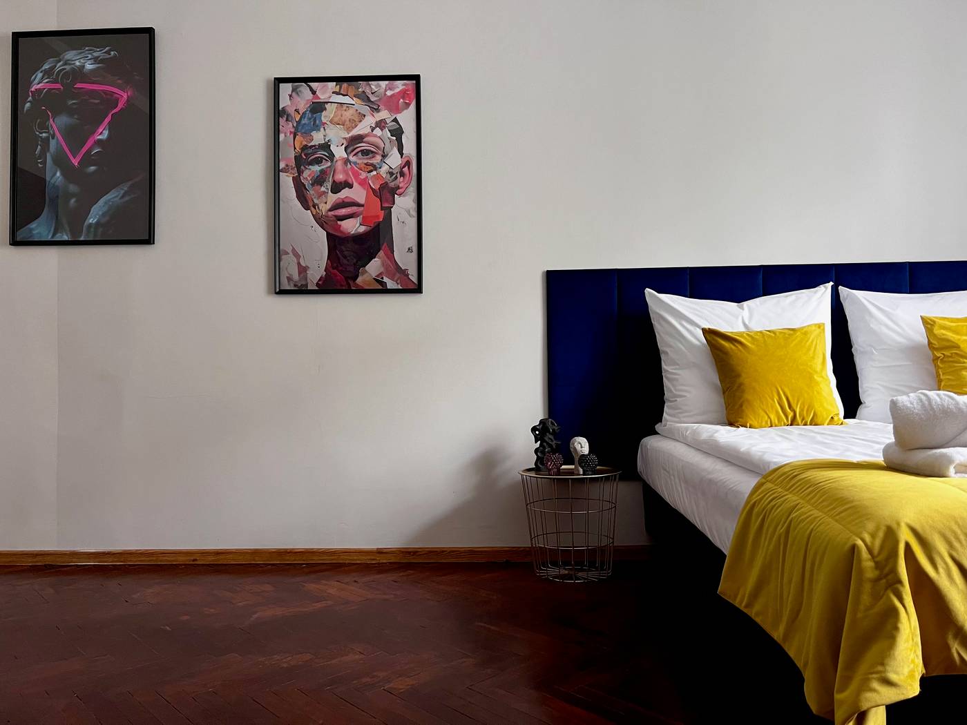 Green-Avenue-Apartments-Room-61