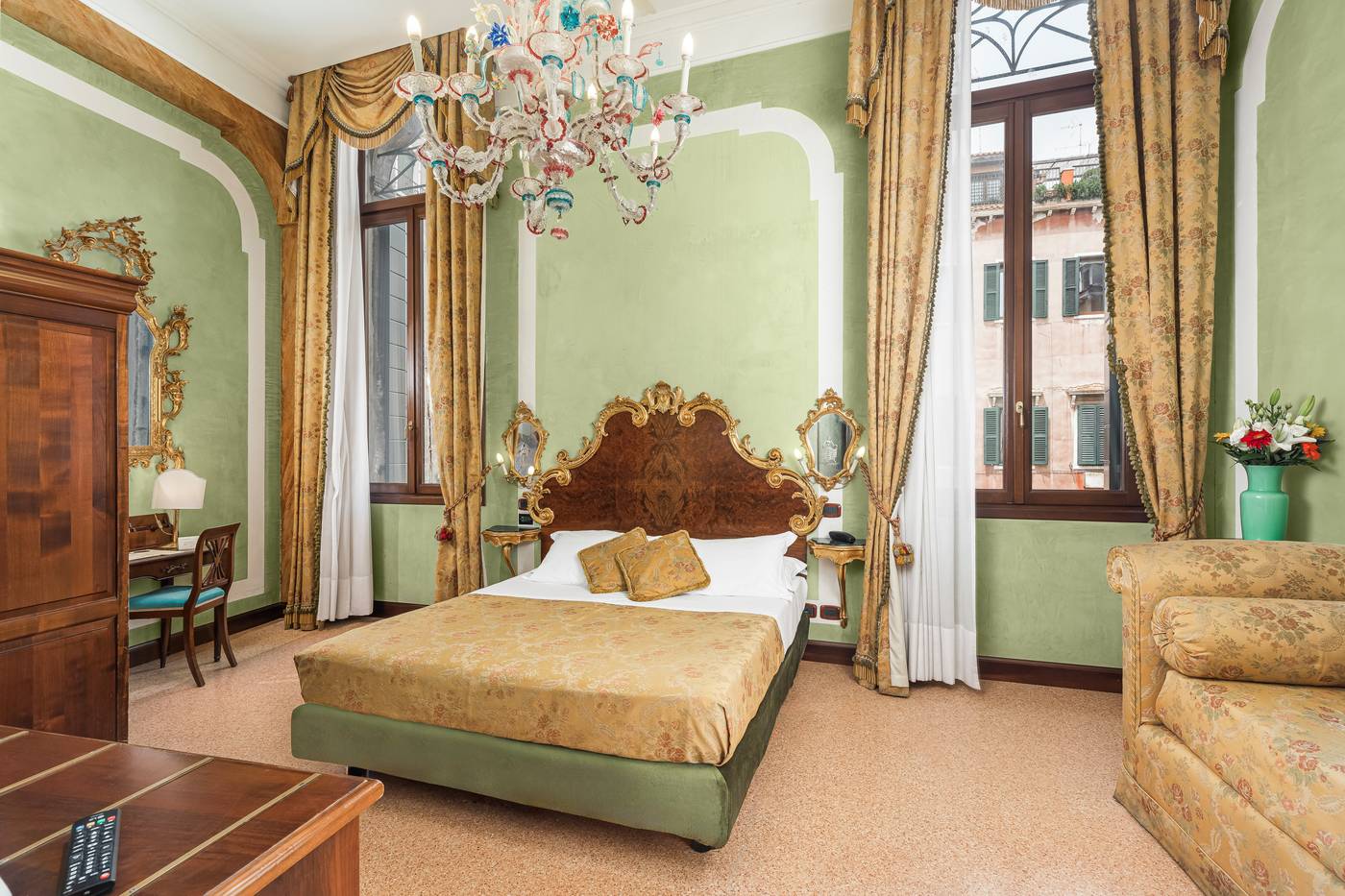 Hotel-San-Moise-Room-14