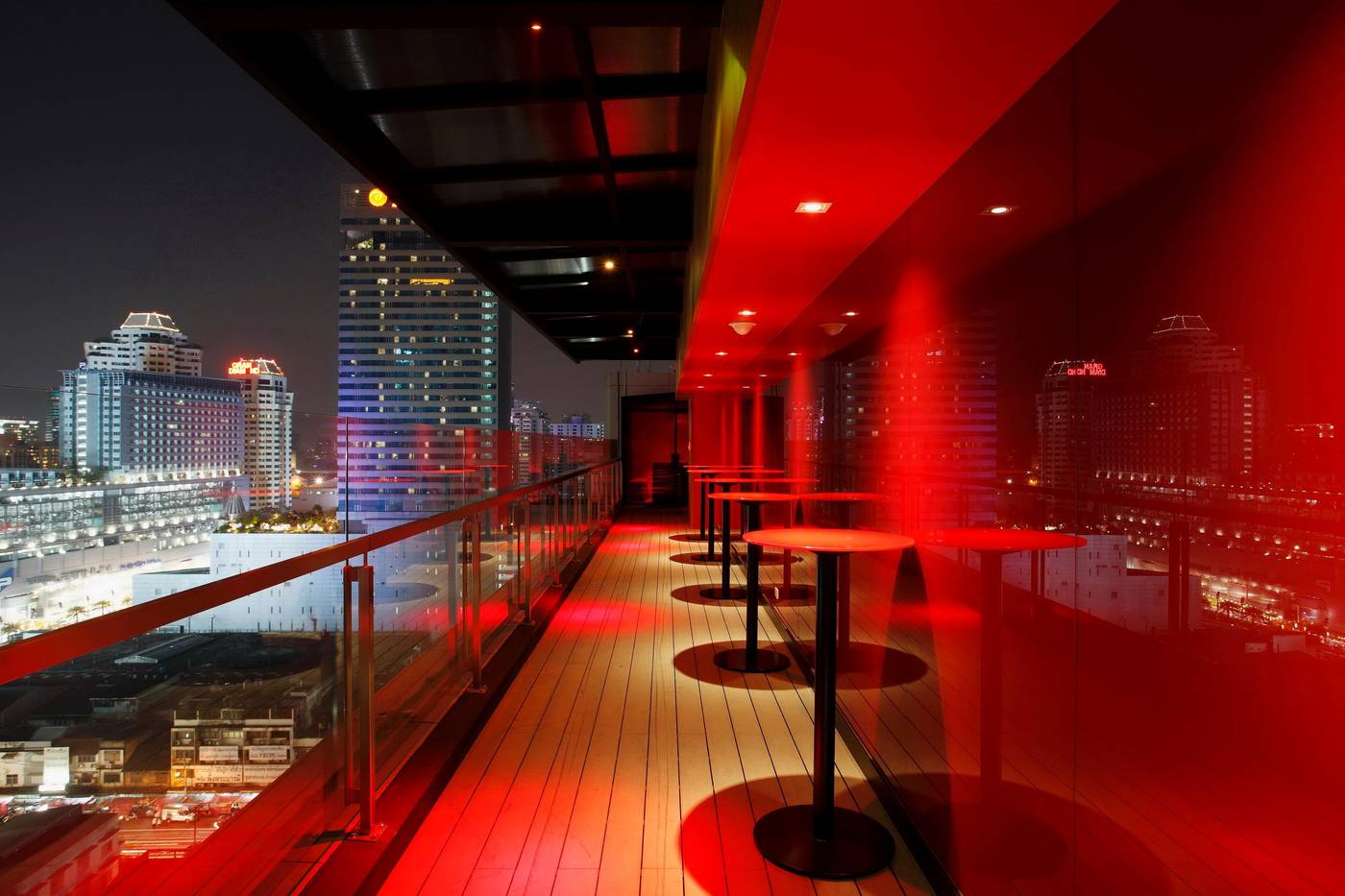 Centara-Watergate-Pavilion-Hotel-Bangkok-Bar-26