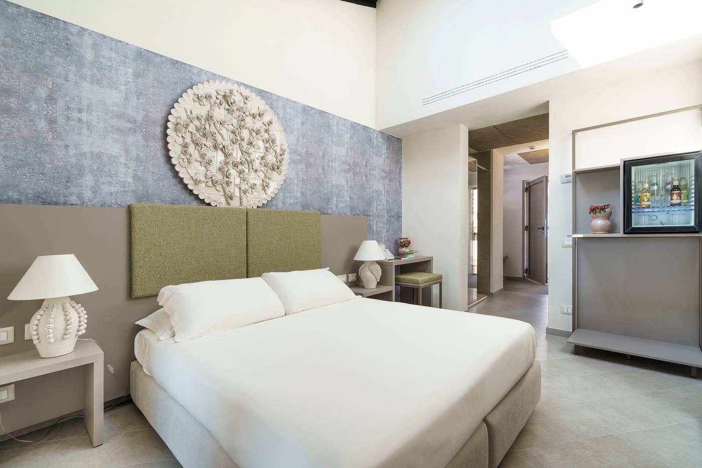 Luna-del-Raccolto--Green-Country-Hotel-Room-26