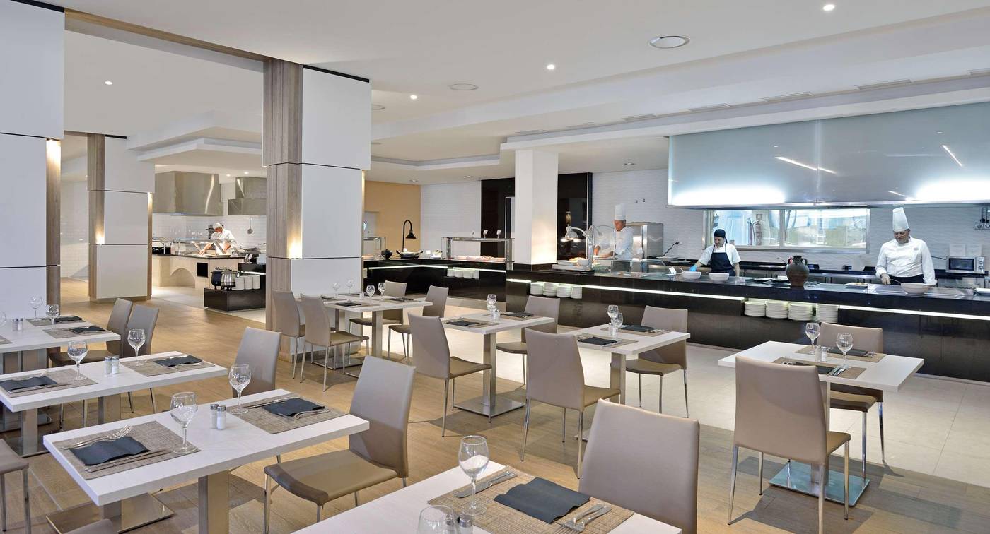 Sol-Torremolinos-Don-Pablo-Restaurant-53