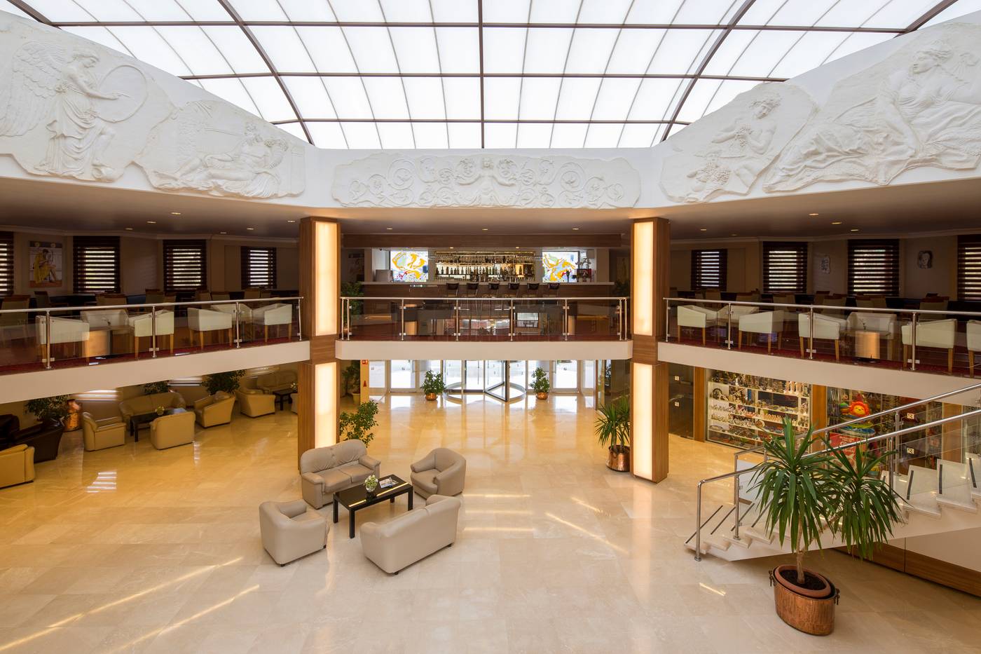 Richmond-Ephesus-Resort-Lobby-46