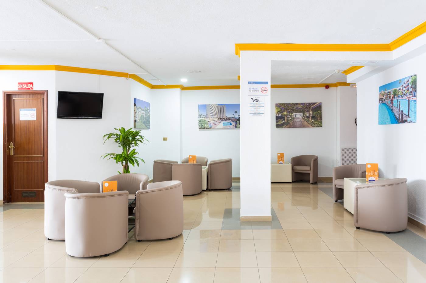 Globales-Acuario-Bar-35