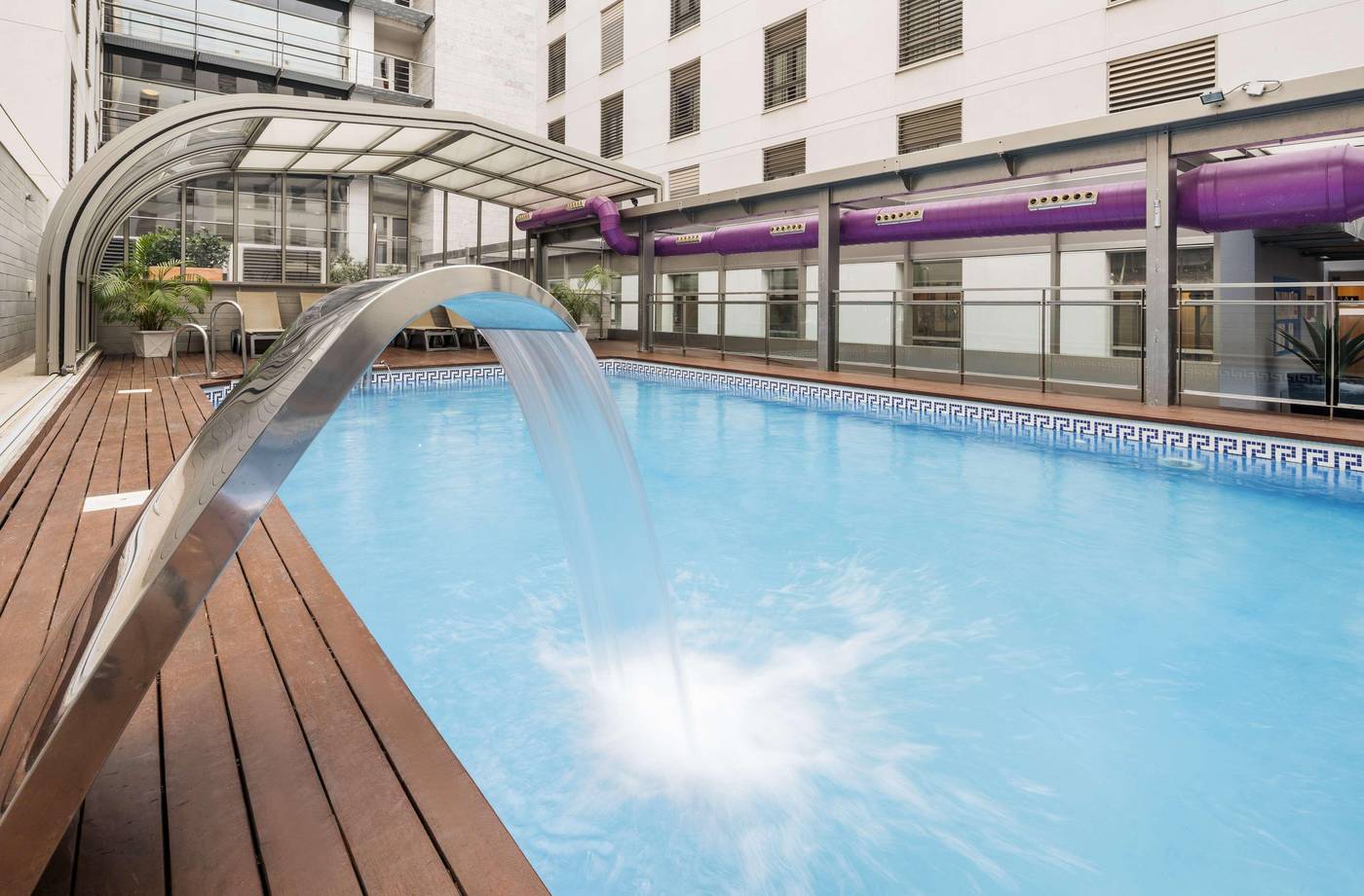 Ilunion-Malaga-Pool-1