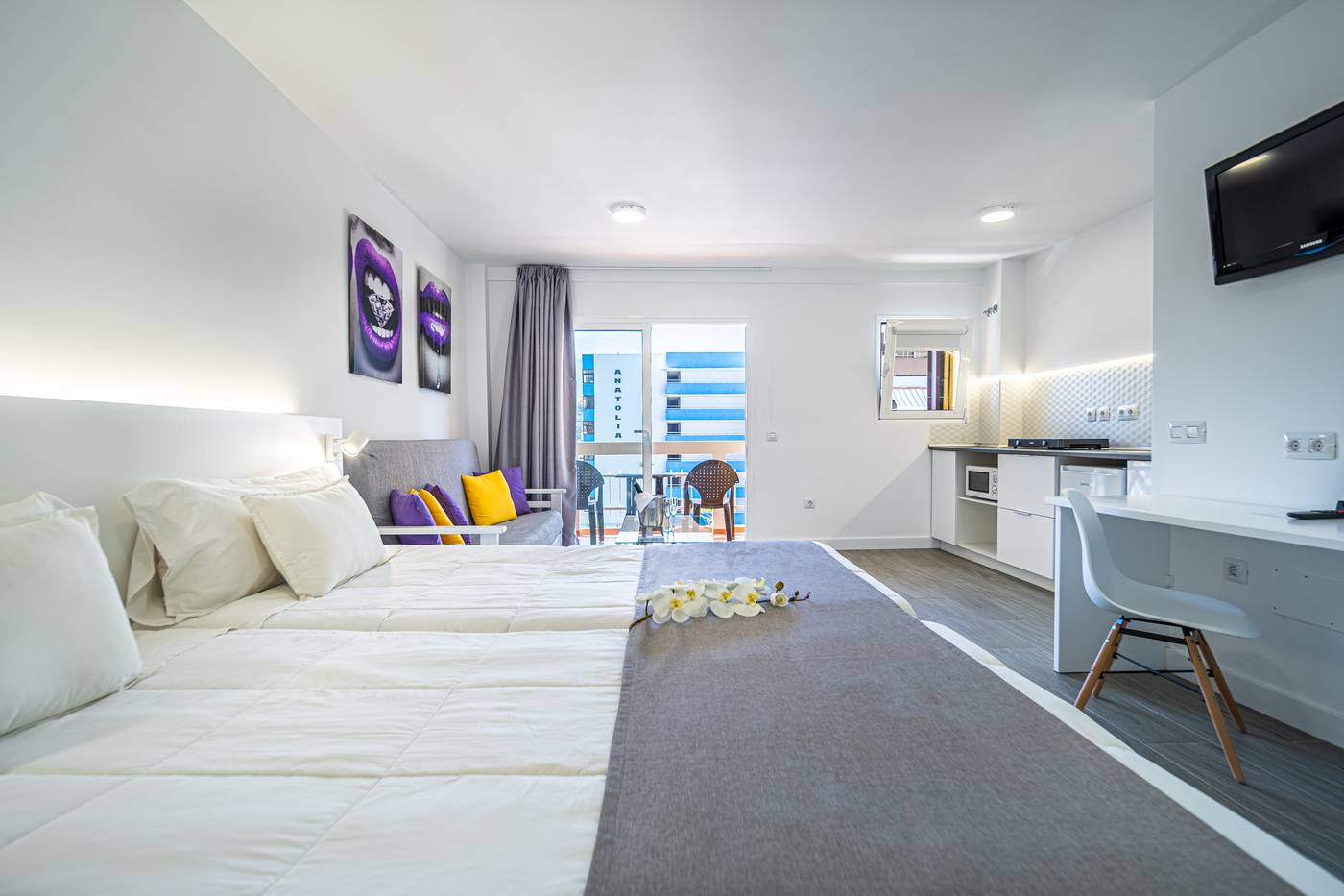 Tenerife-Ving-Room-9