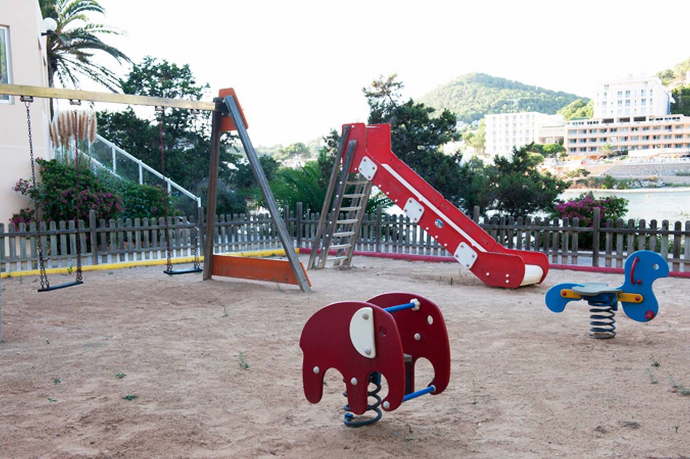 El-Pinar-Sports-and-Entertainment-27