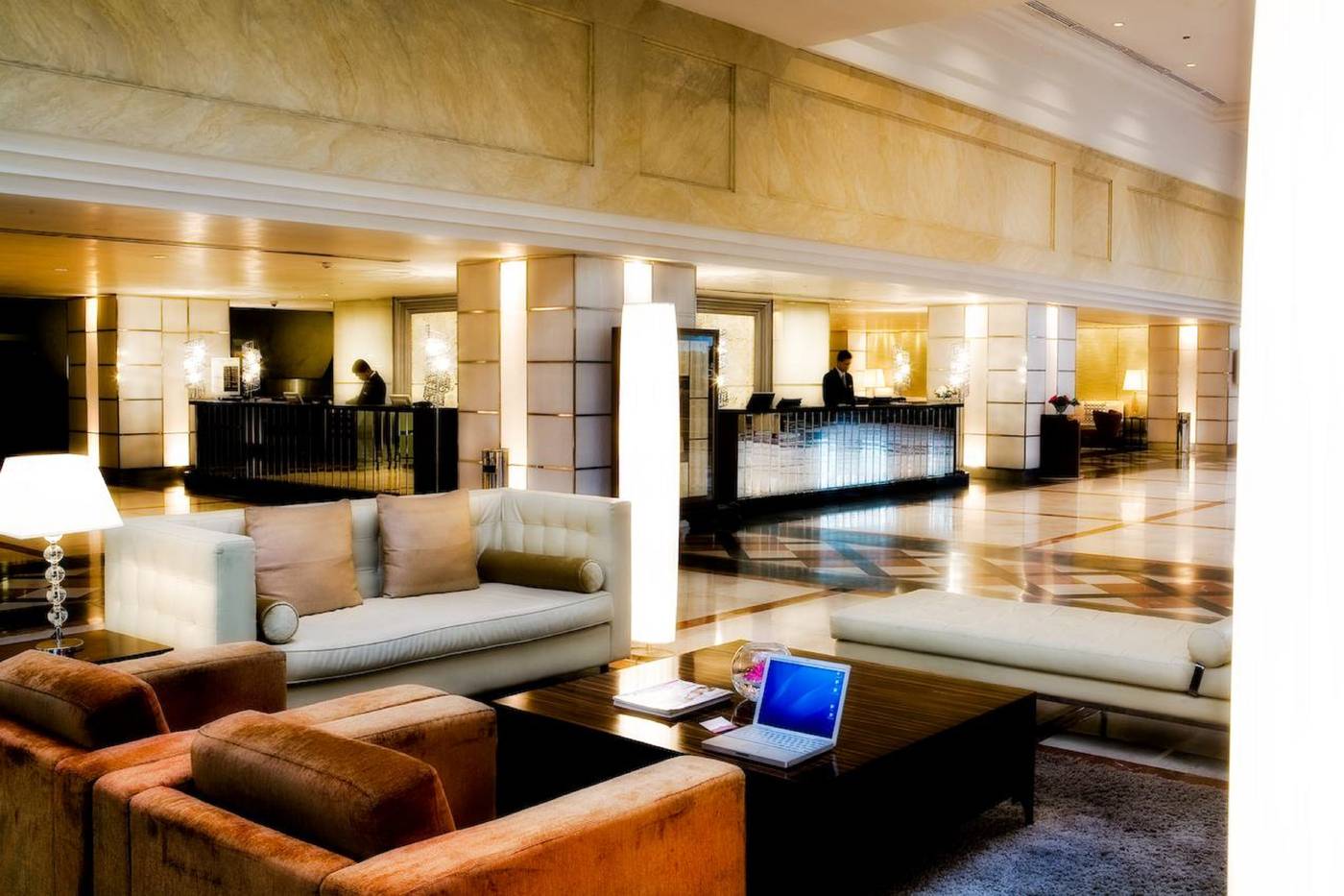 Cinnamon-Grand-Colombo-Lobby-11