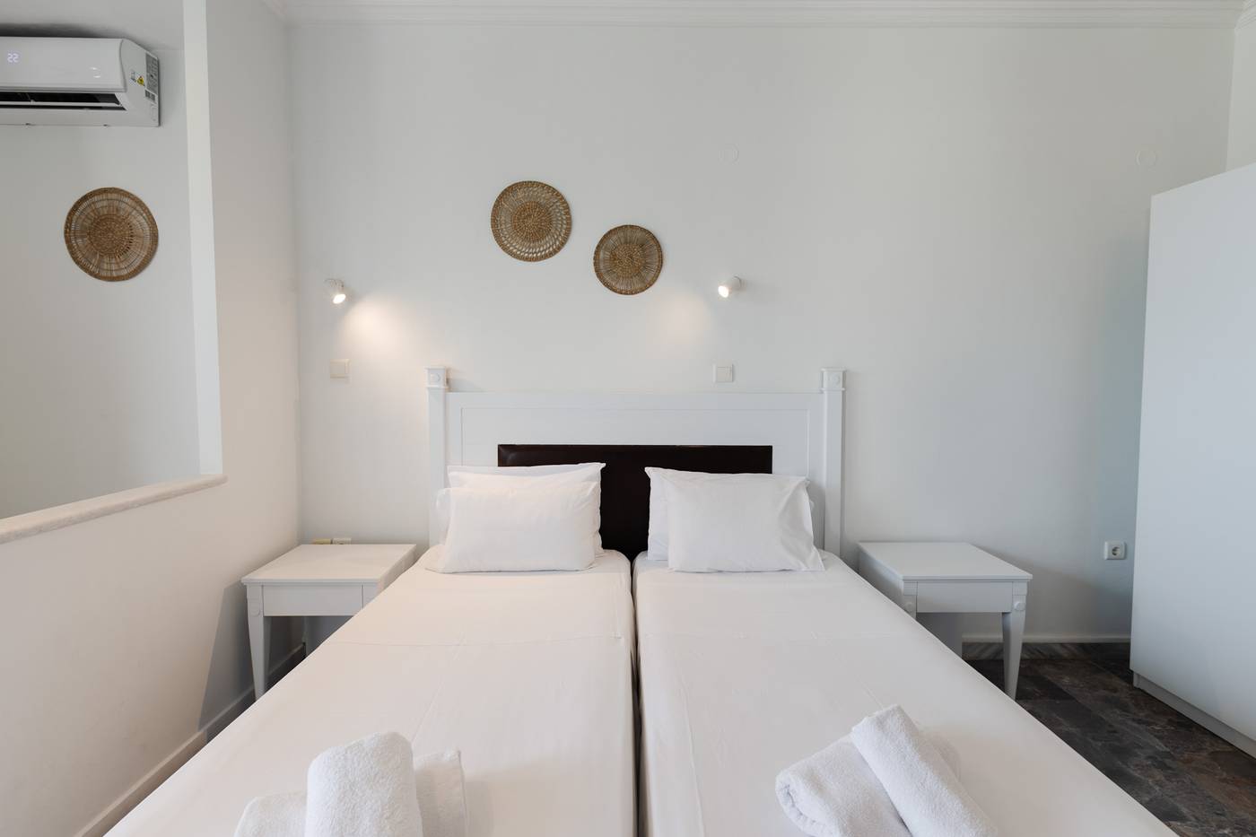 Pontikonissi-Room-17