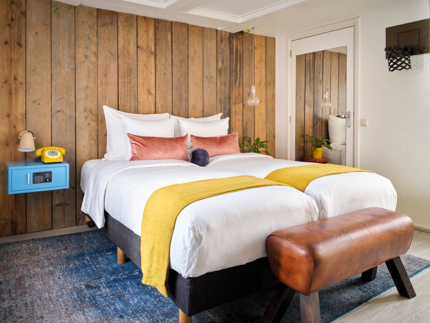 Max-Brown-Hotel-Canal-District--part-of-Sircle-Collection-Room-5