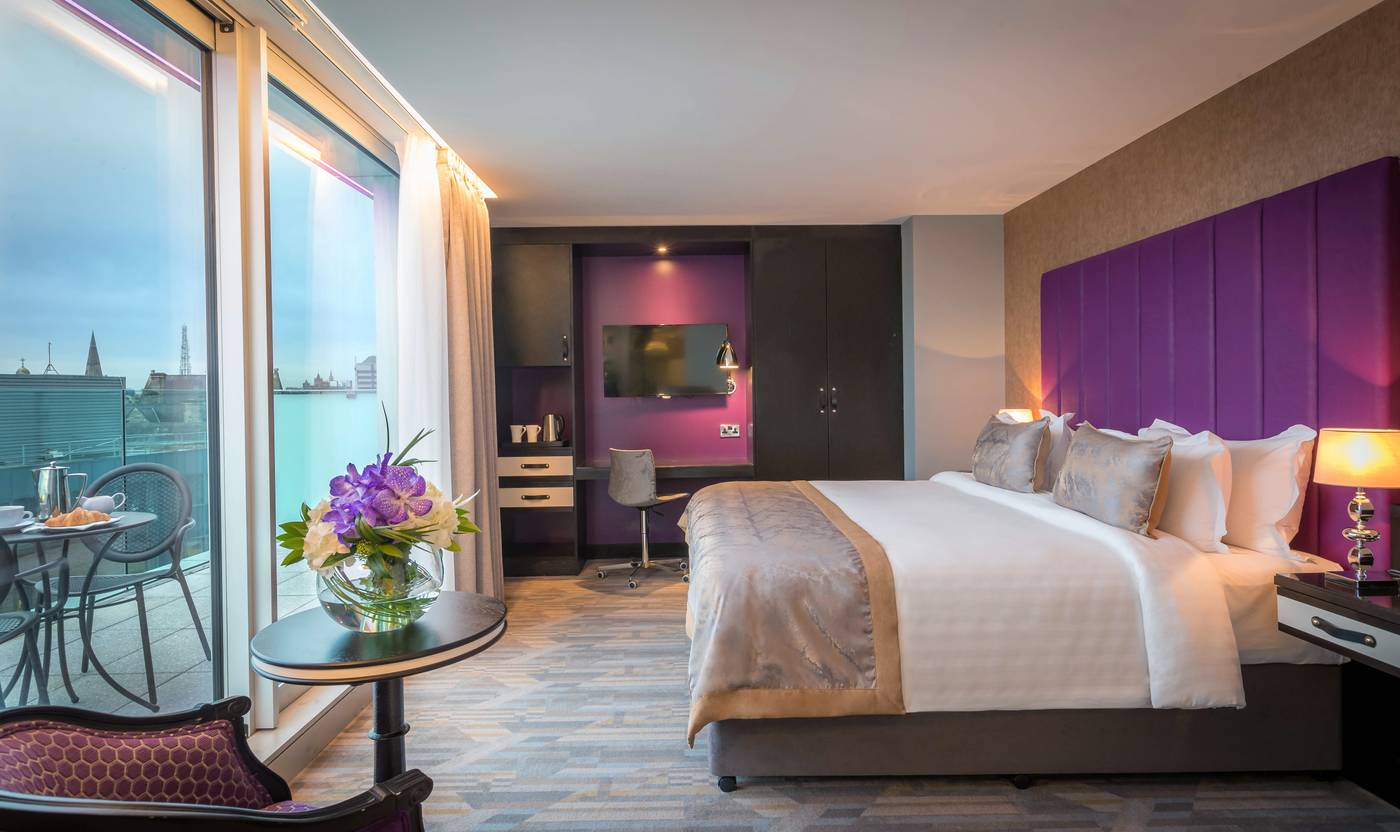 Trinity-City-Hotel-Room-28