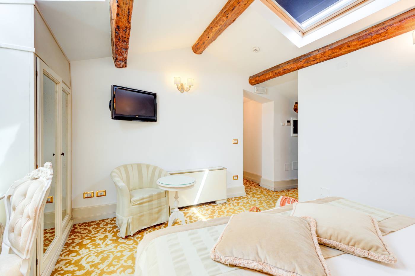 Al-Duca-Venezia-Room-15