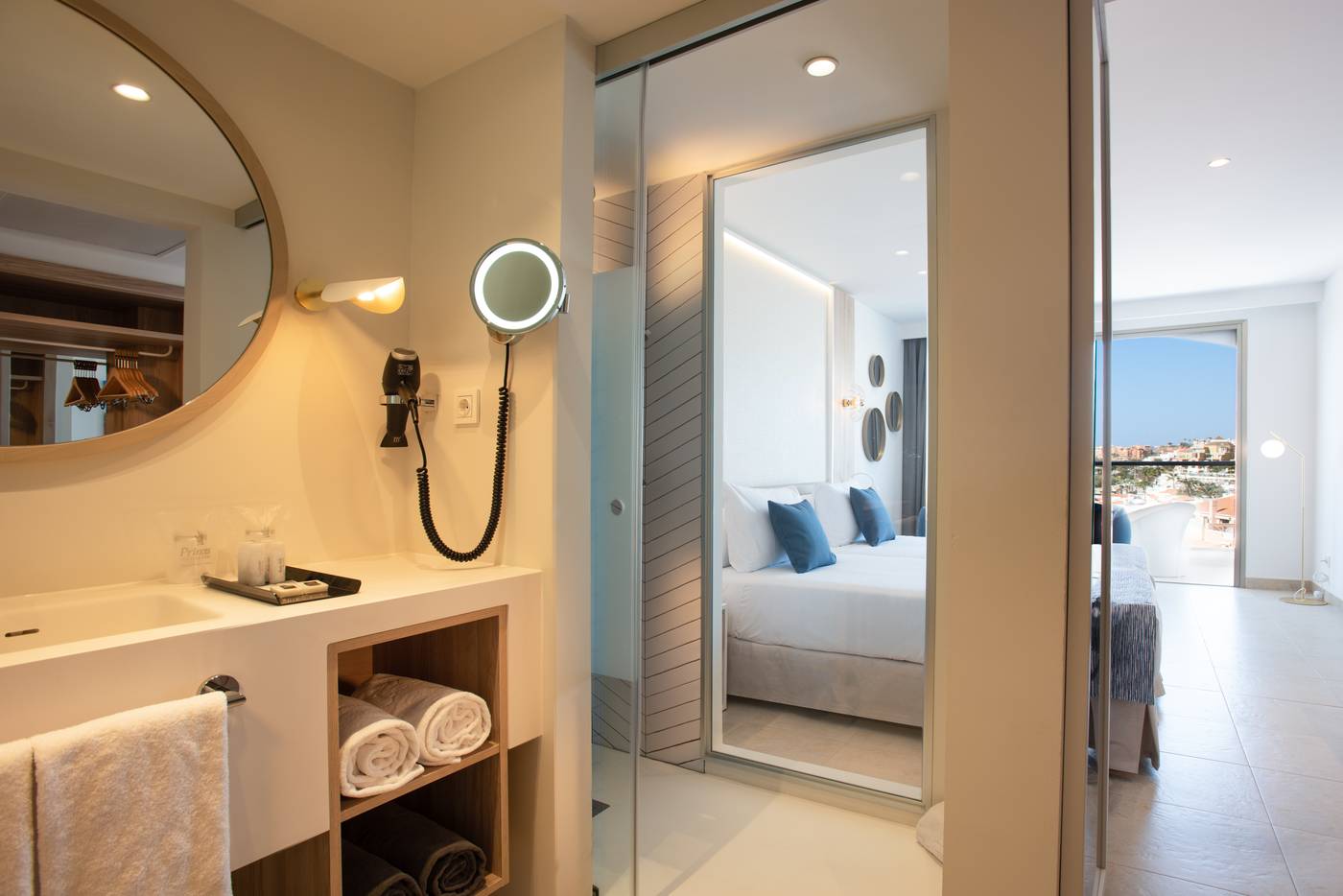 Guayarmina-Princess-Room-36