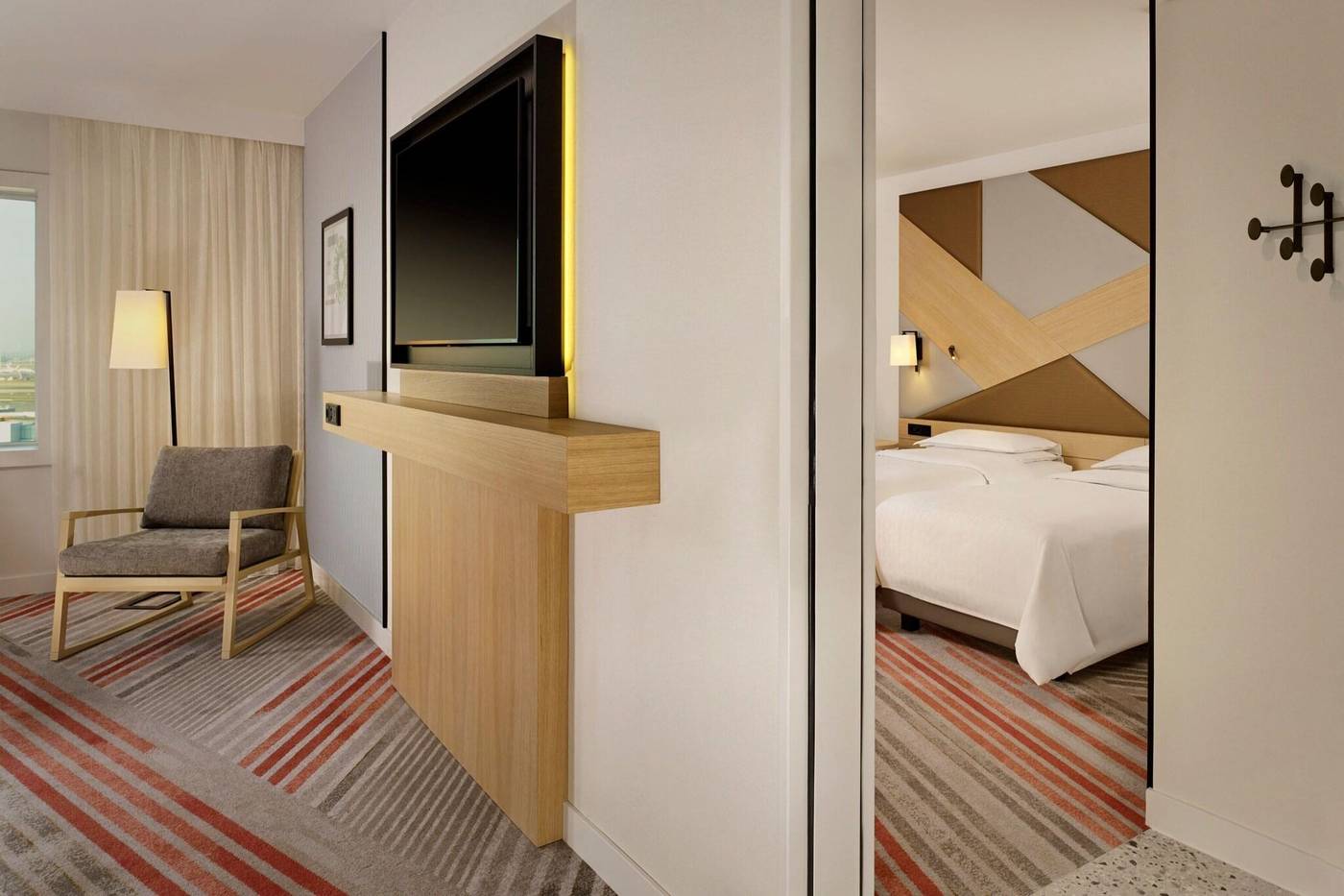 Sheraton-Amsterdam-Airport-Hotel-And-Conference-Center-Room-12
