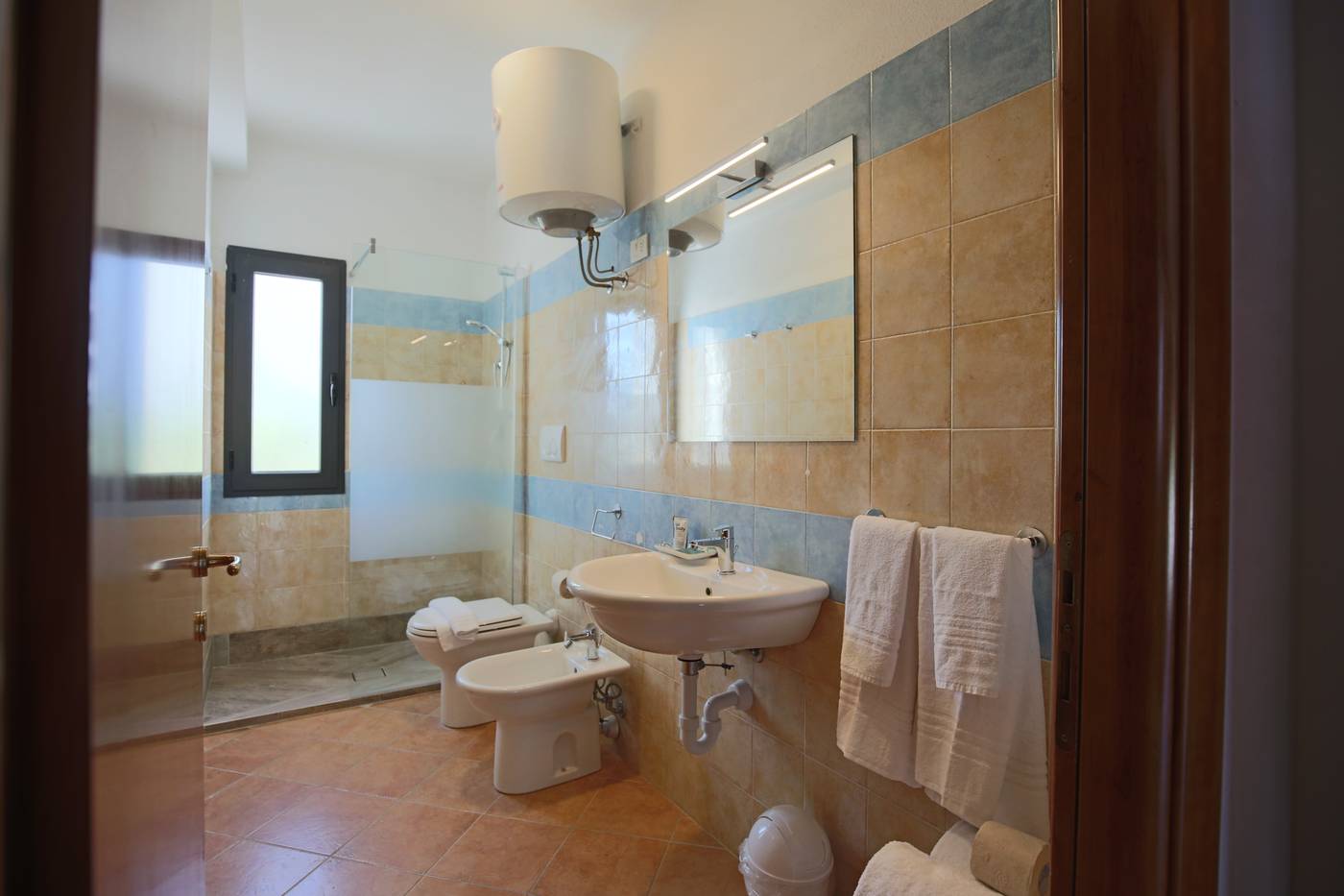 La-Smeraldina-Resort-Room-35