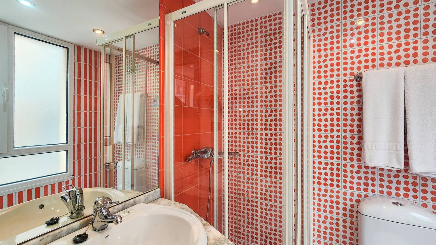 Hotel Faranda Pathos Gijón,Ascend Hotel Collection-Spain-Gijón-Room-9