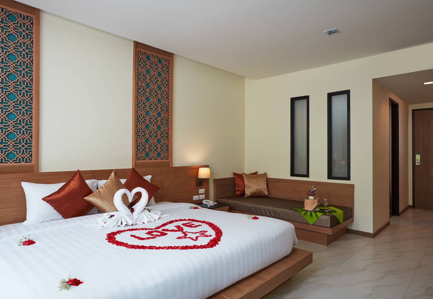 Ananta-Burin-Resort-Room-38