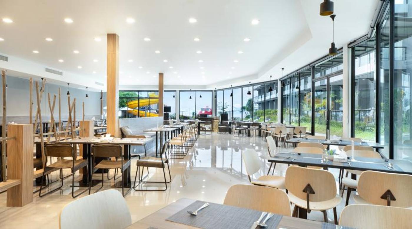 Centra by Centara Cha-Am Beach Resort