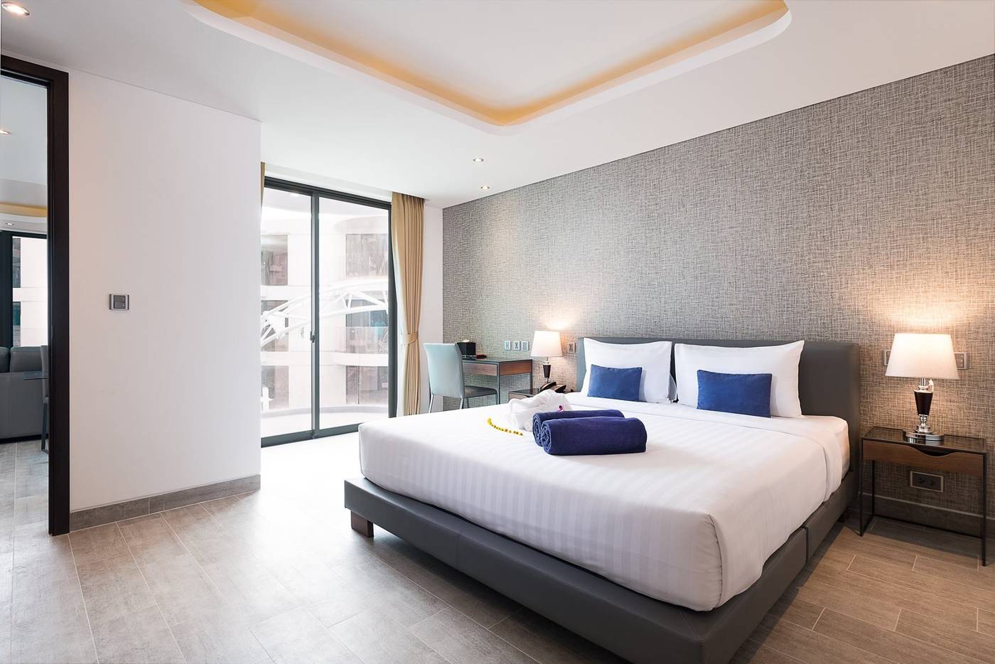 Absolute Twin Sands Resort and Spa-Thailand-Phuket-Room-10