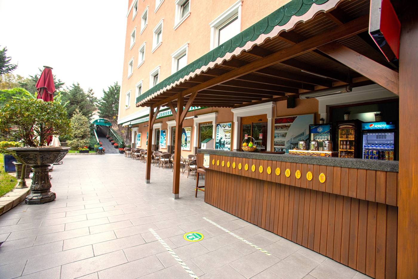 The-Green-Park-Hotel-Merter-General-view-3